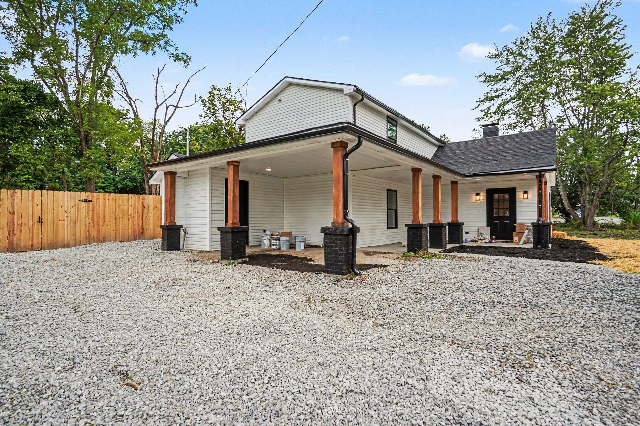 1179 Alton Station Road Property Photo 2