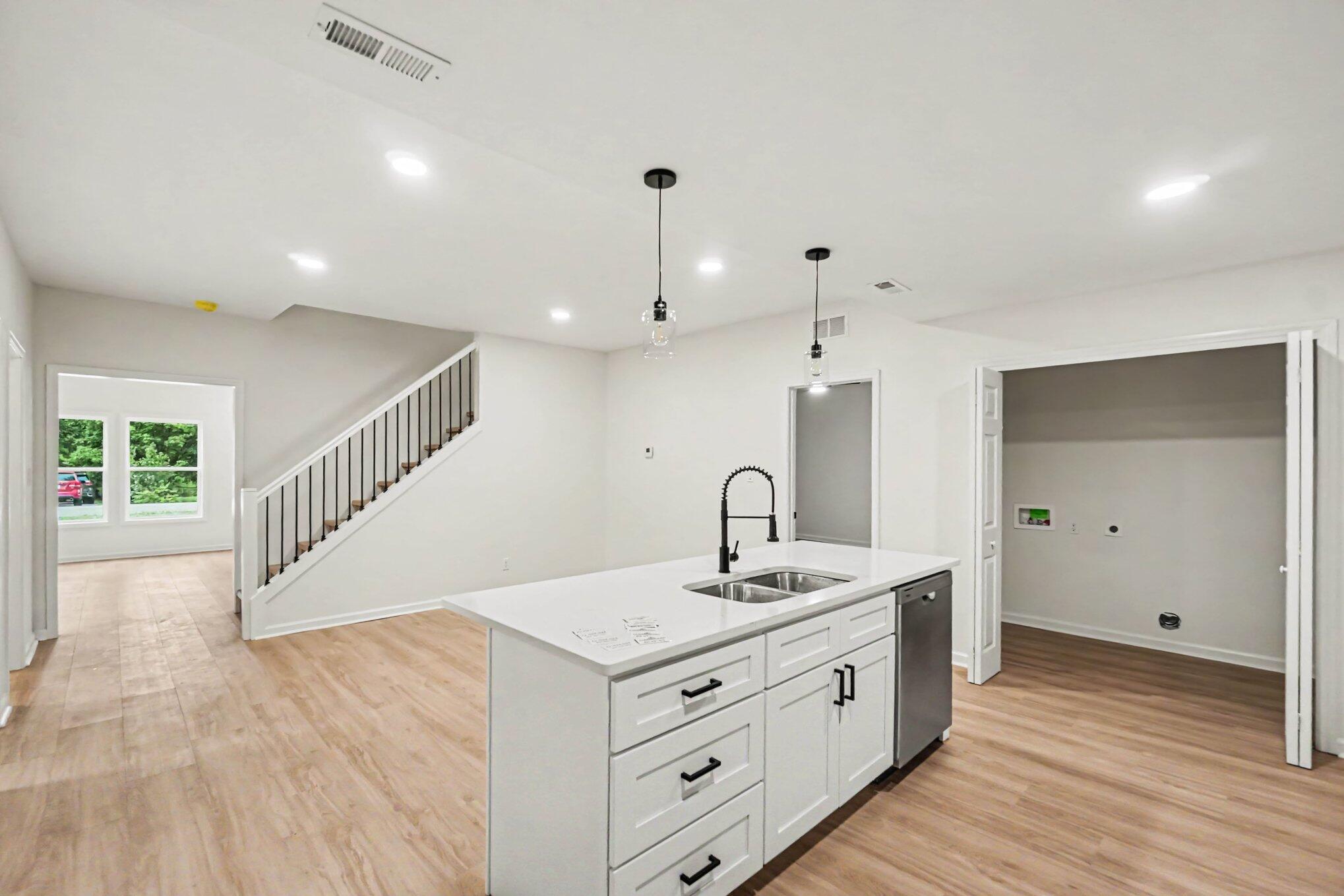 1179 Alton Station Road Property Photo 6