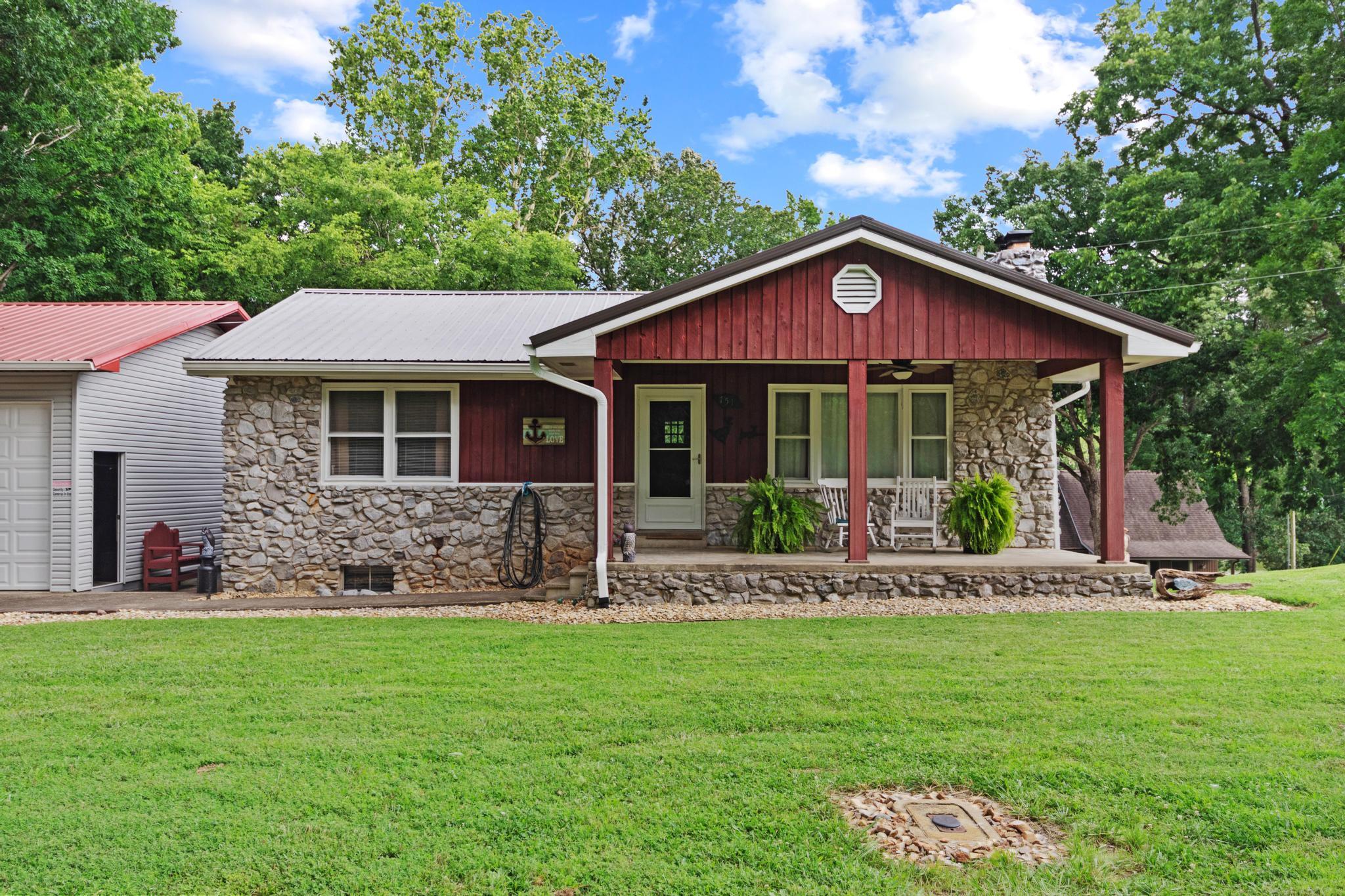 751 Ridge Drive Property Photo 4