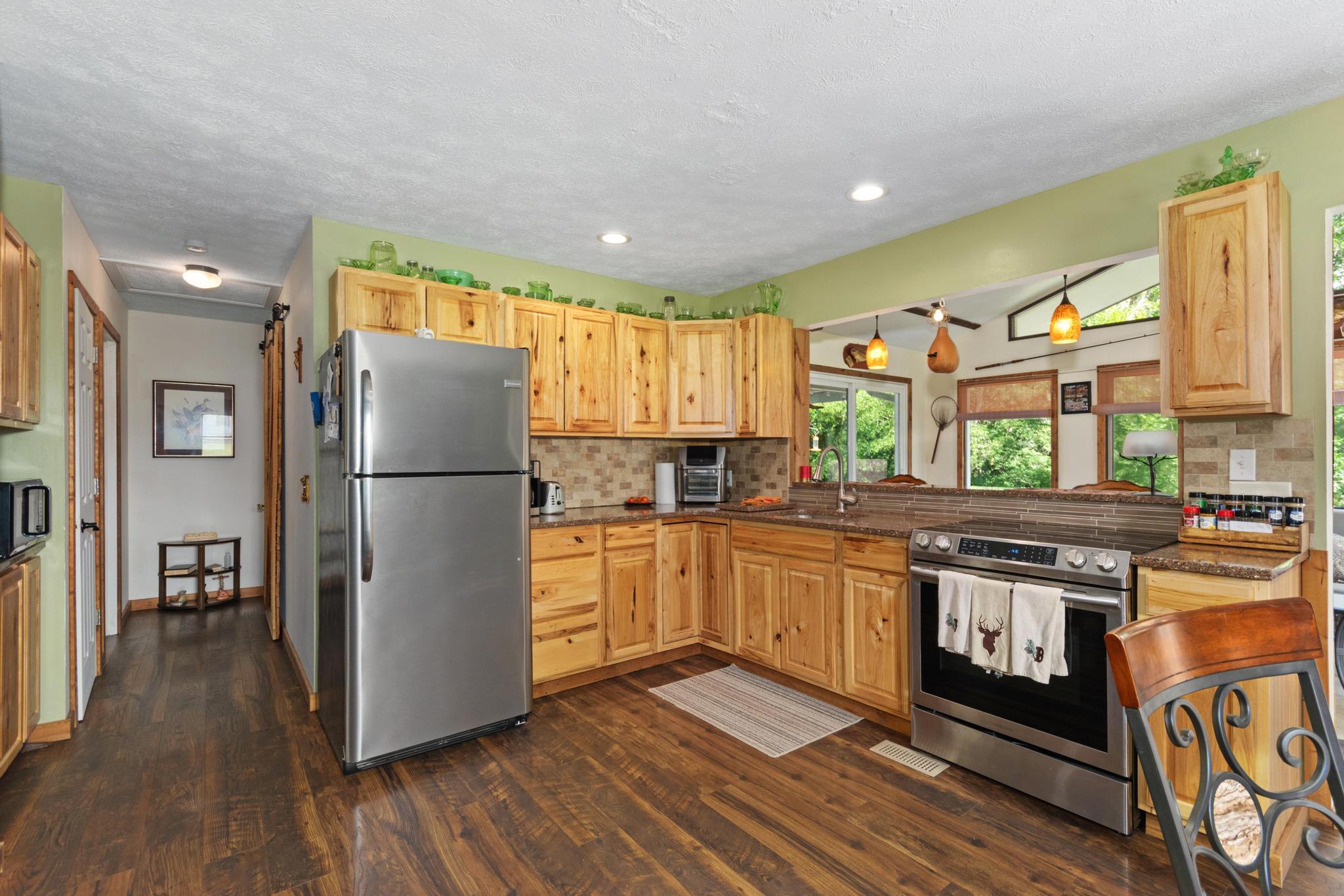751 Ridge Drive Property Photo 9