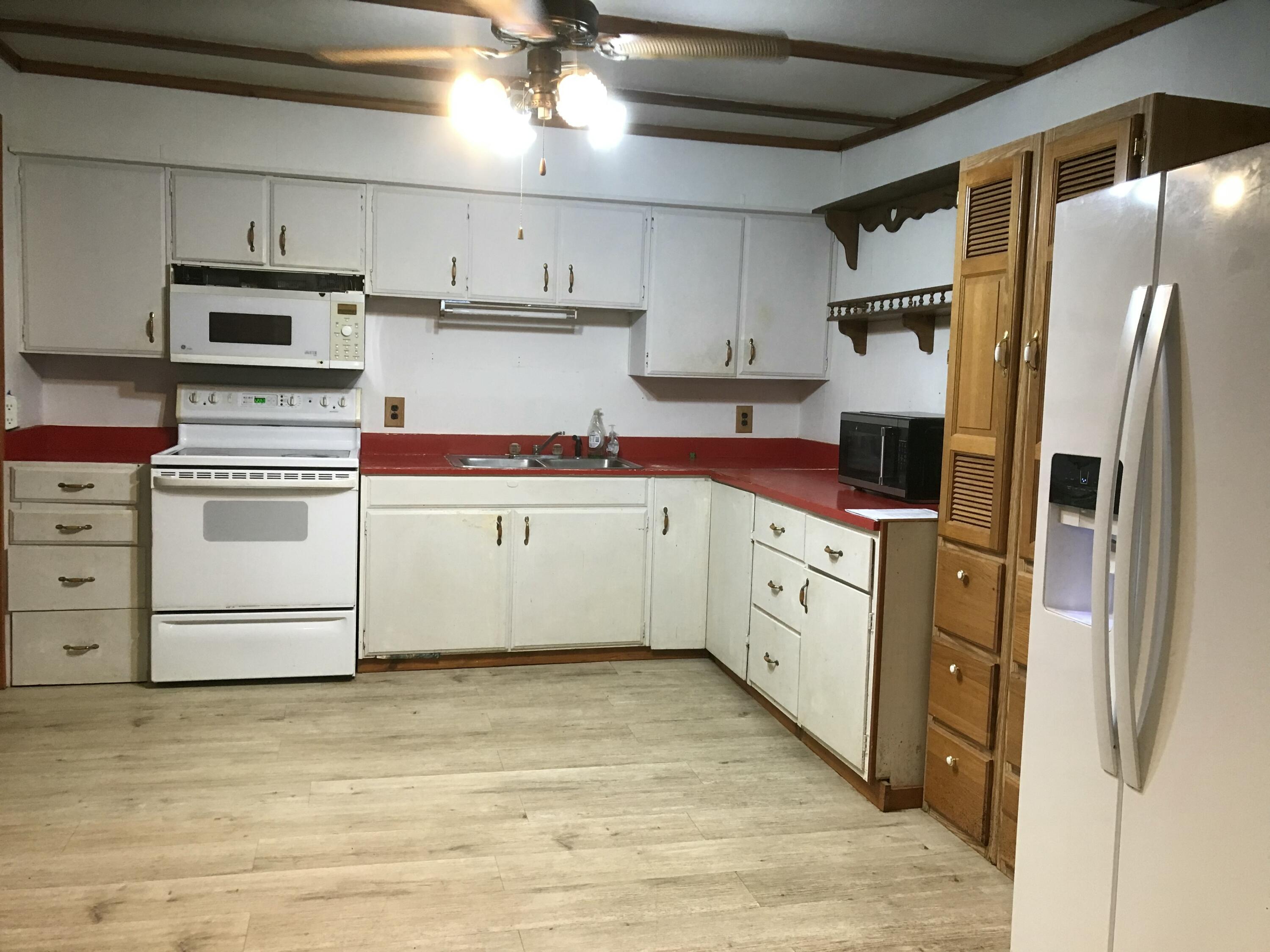 11 Buckhorn Circle Property Photo 3