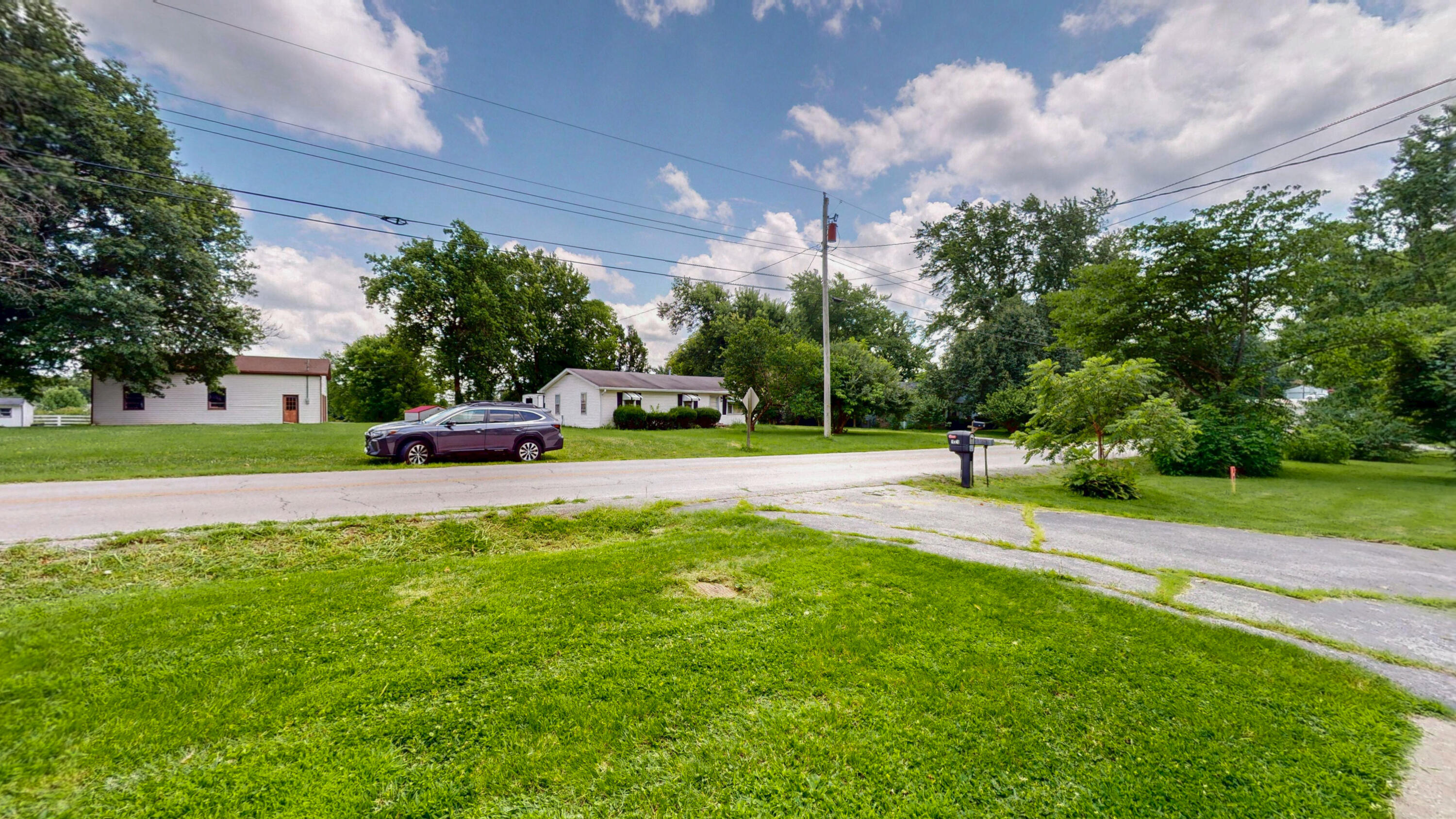 1681 Old Frankfort Road Property Photo 6