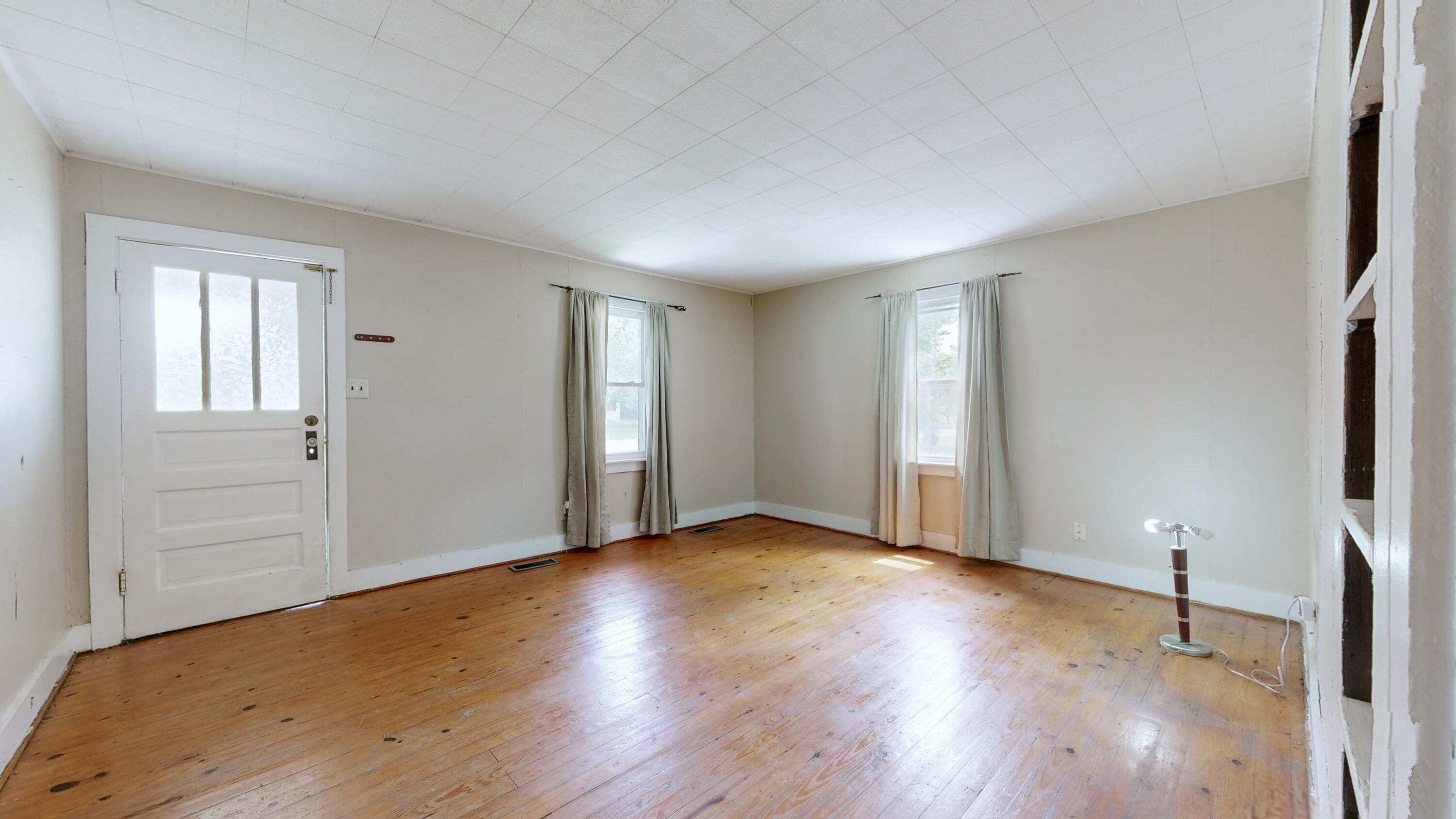 1681 Old Frankfort Road Property Photo 12