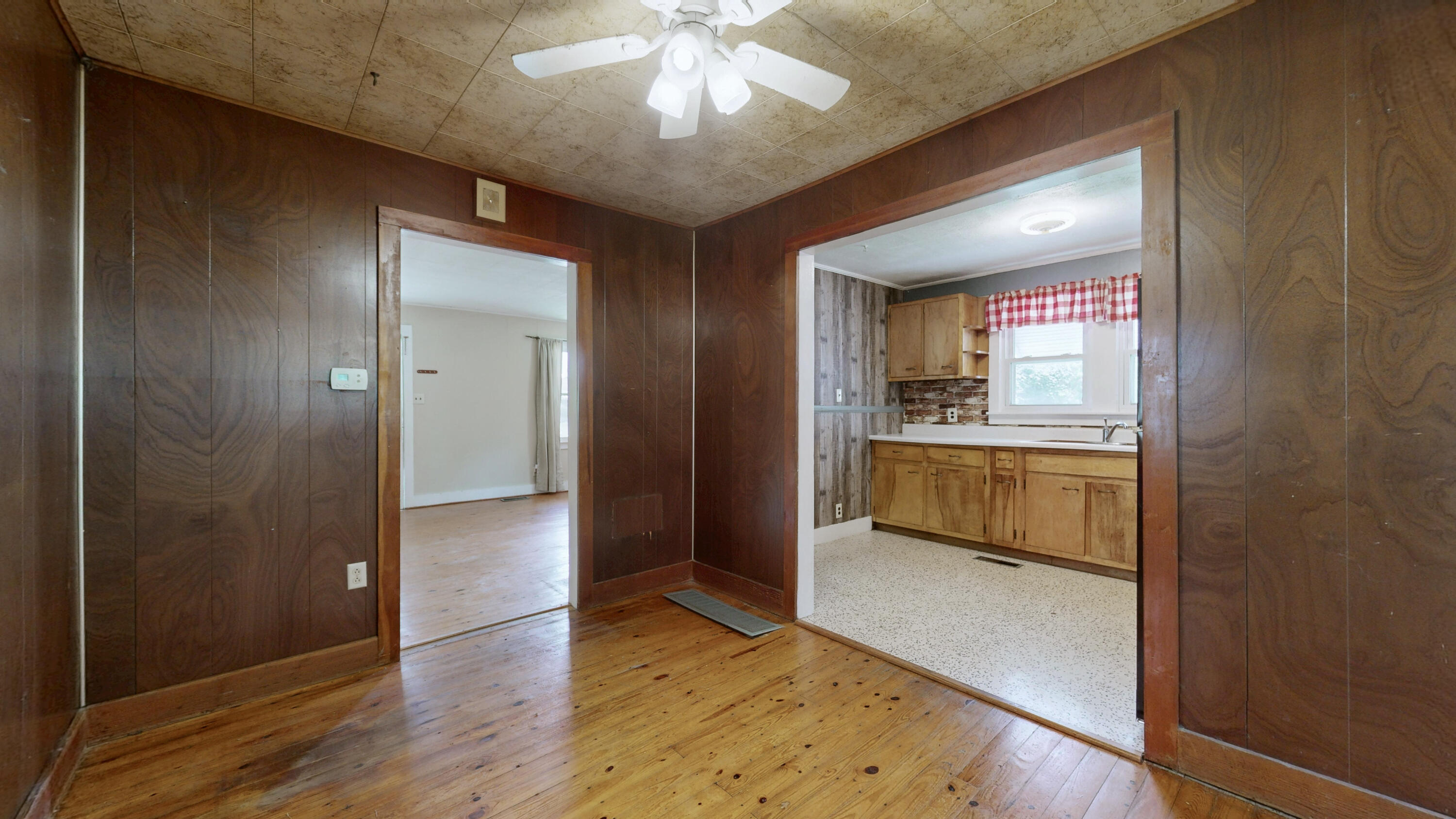 1681 Old Frankfort Road Property Photo 15