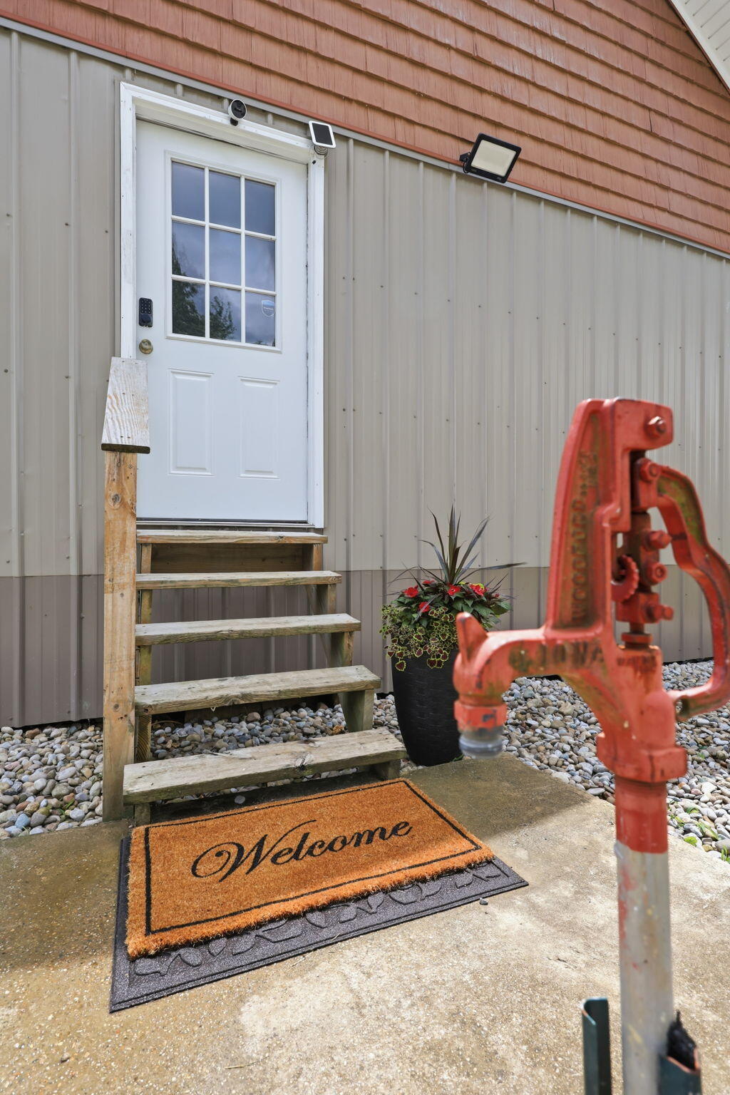 6888 Bybee Road Property Photo 29