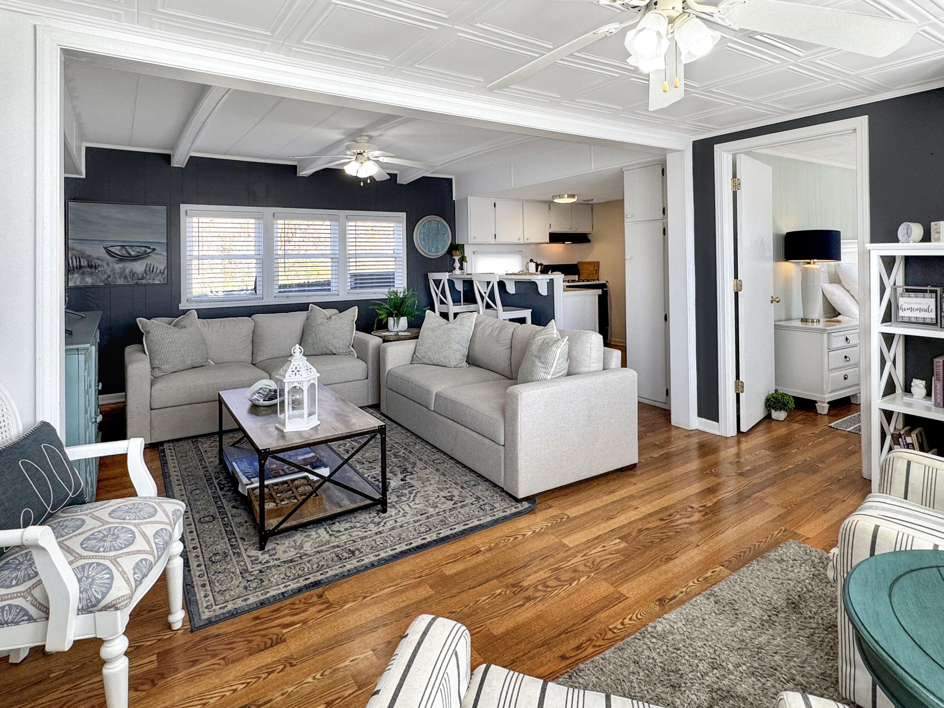 110 Lakeshore Drive Property Photo 12