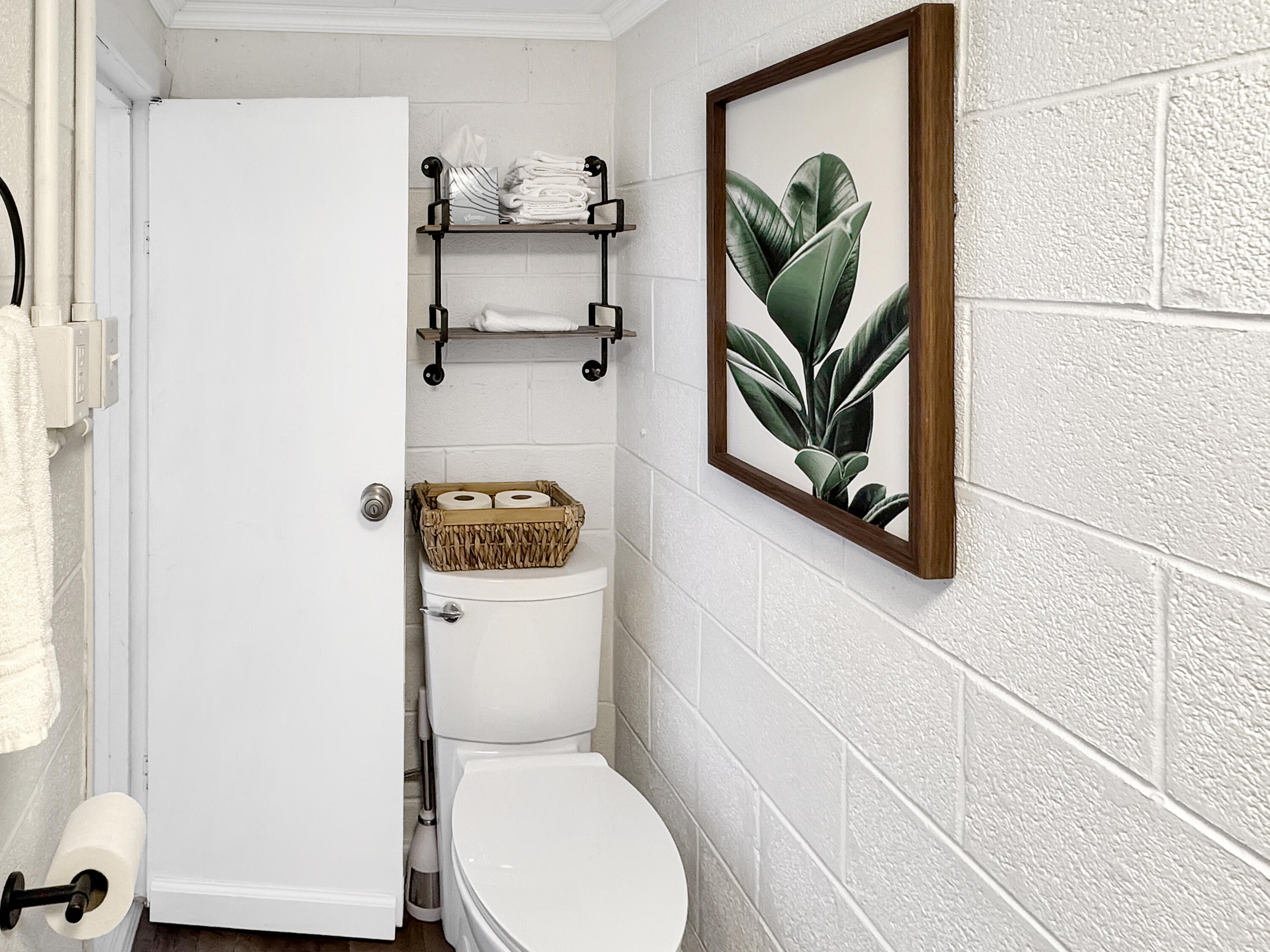 110 Lakeshore Drive Property Photo 37