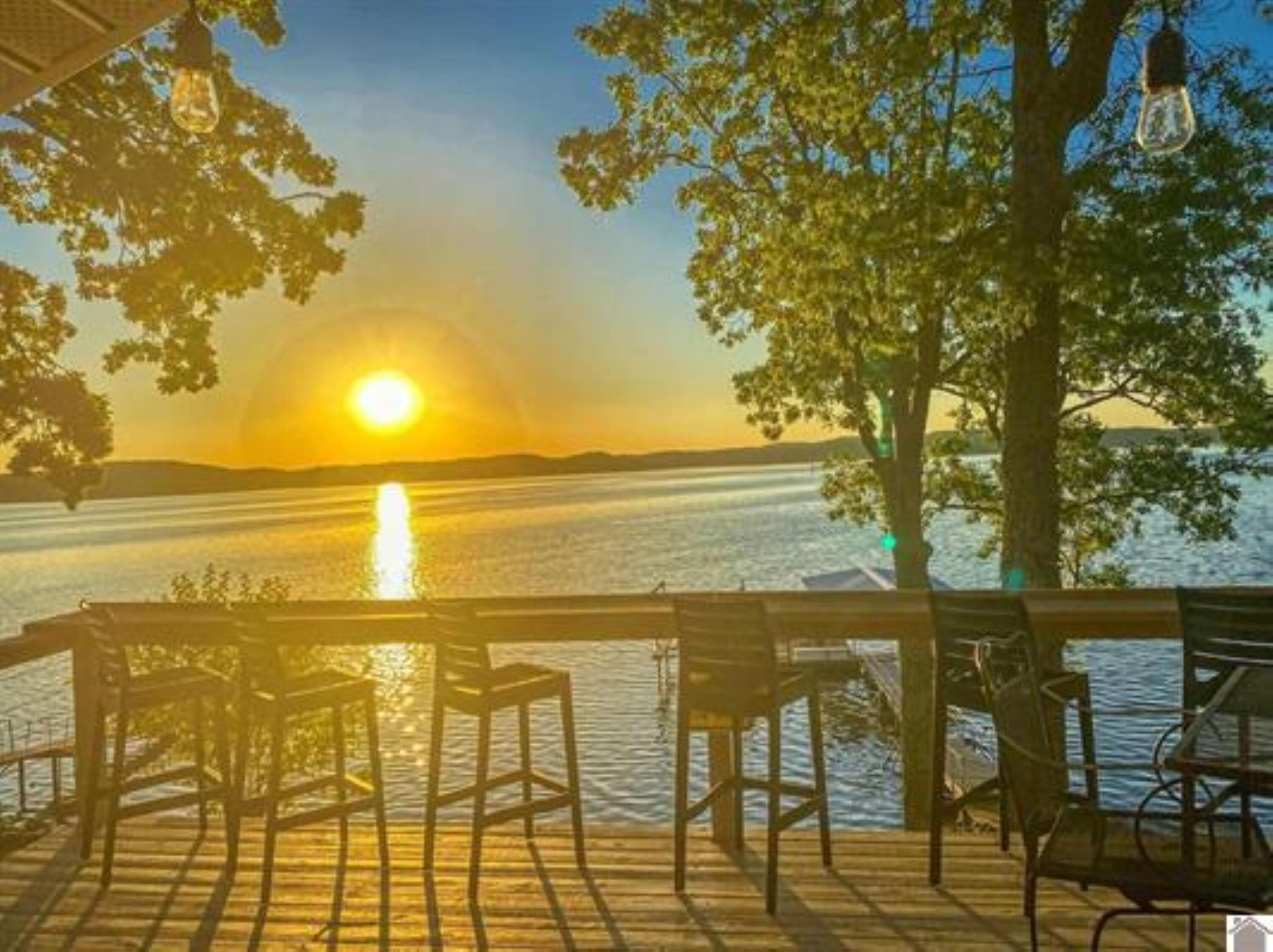 110 Lakeshore Drive Property Photo 43