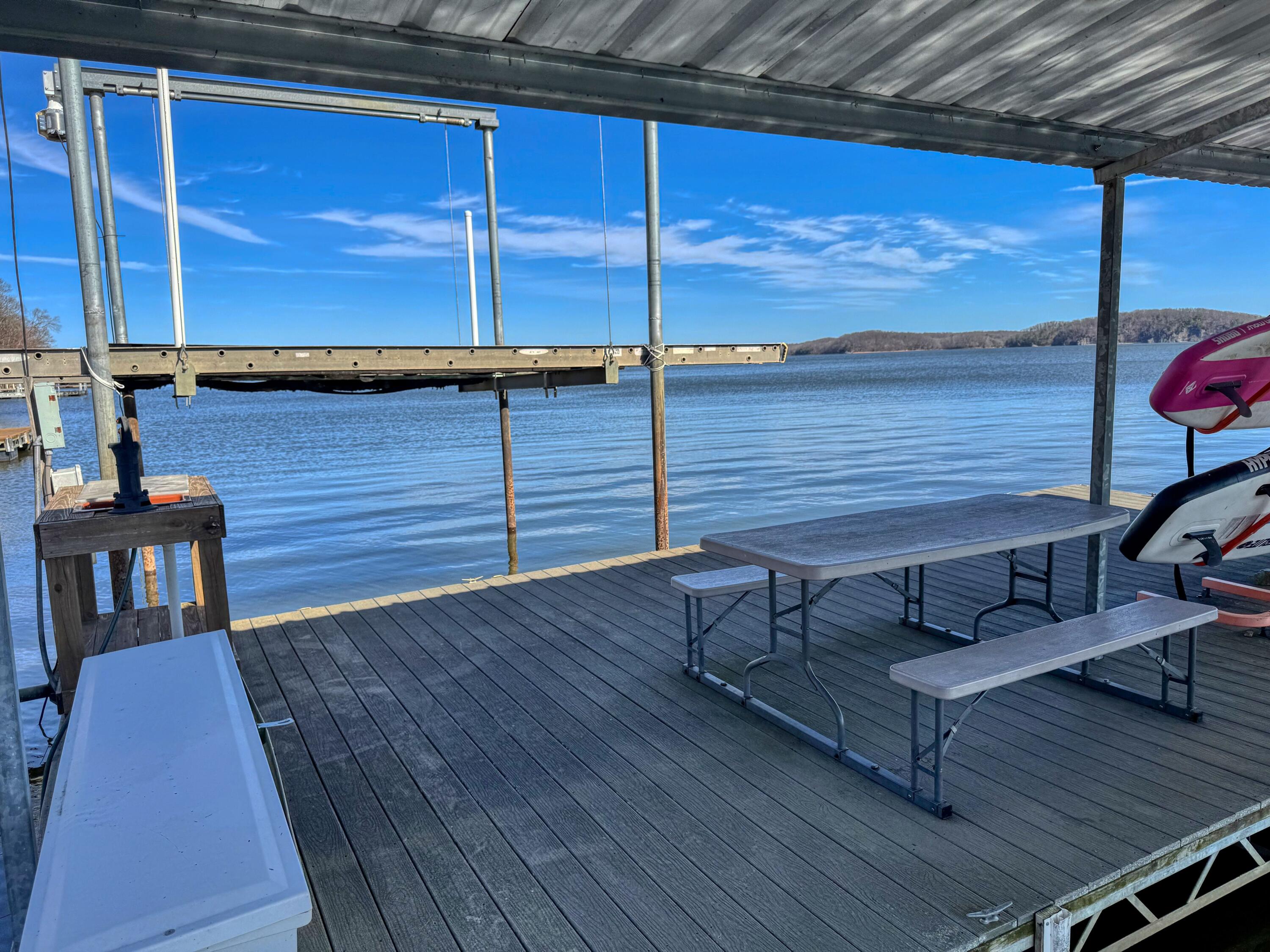 110 Lakeshore Drive Property Photo 45