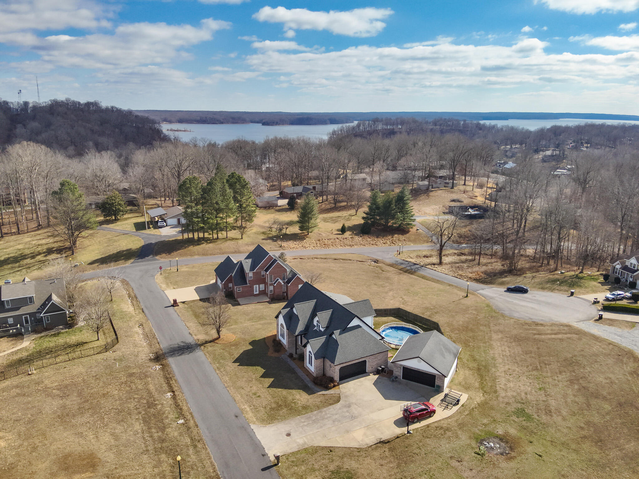 103 Summer Lane Property Photo 4