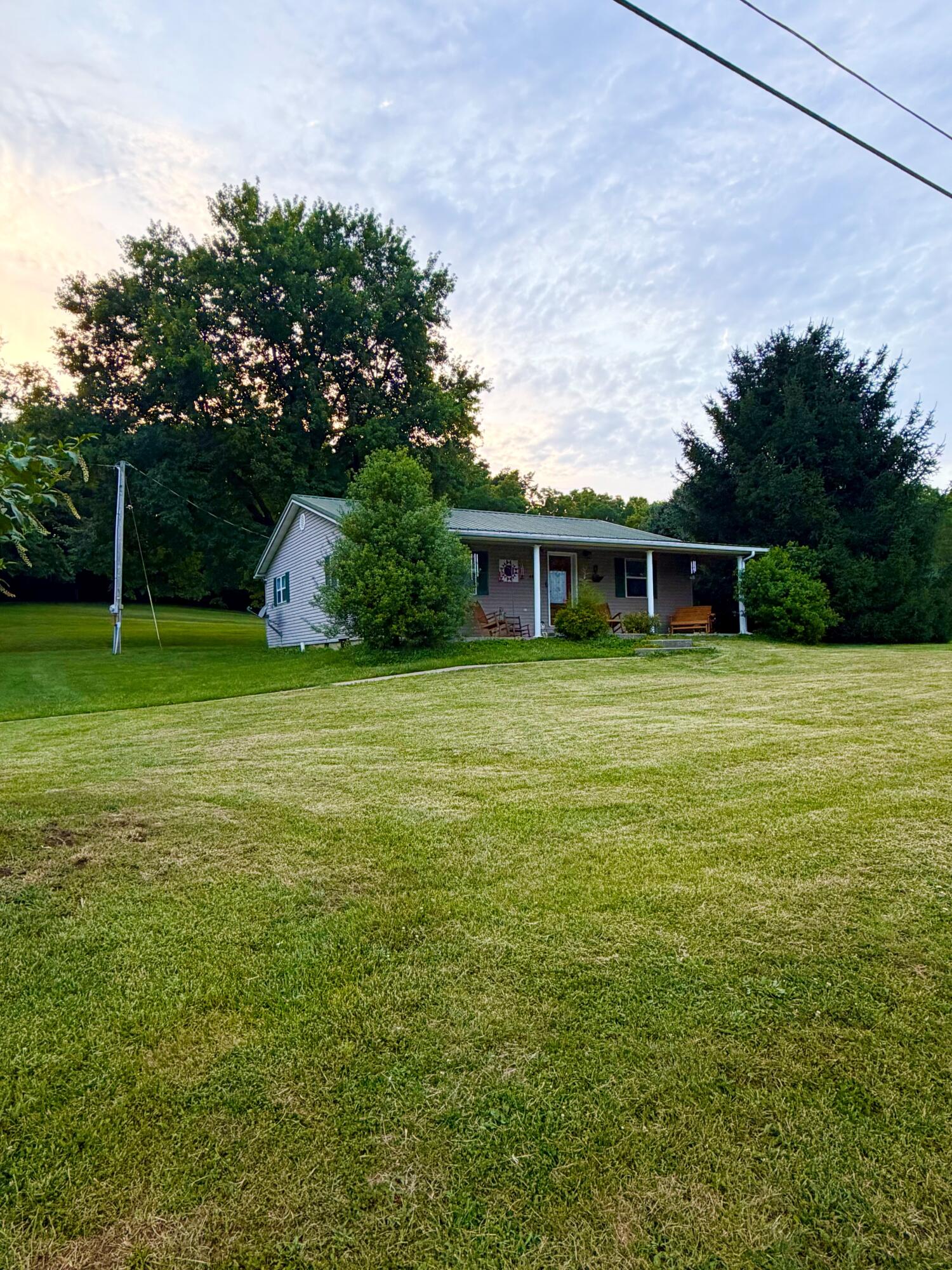 4821 Maysville Road Property Photo 3