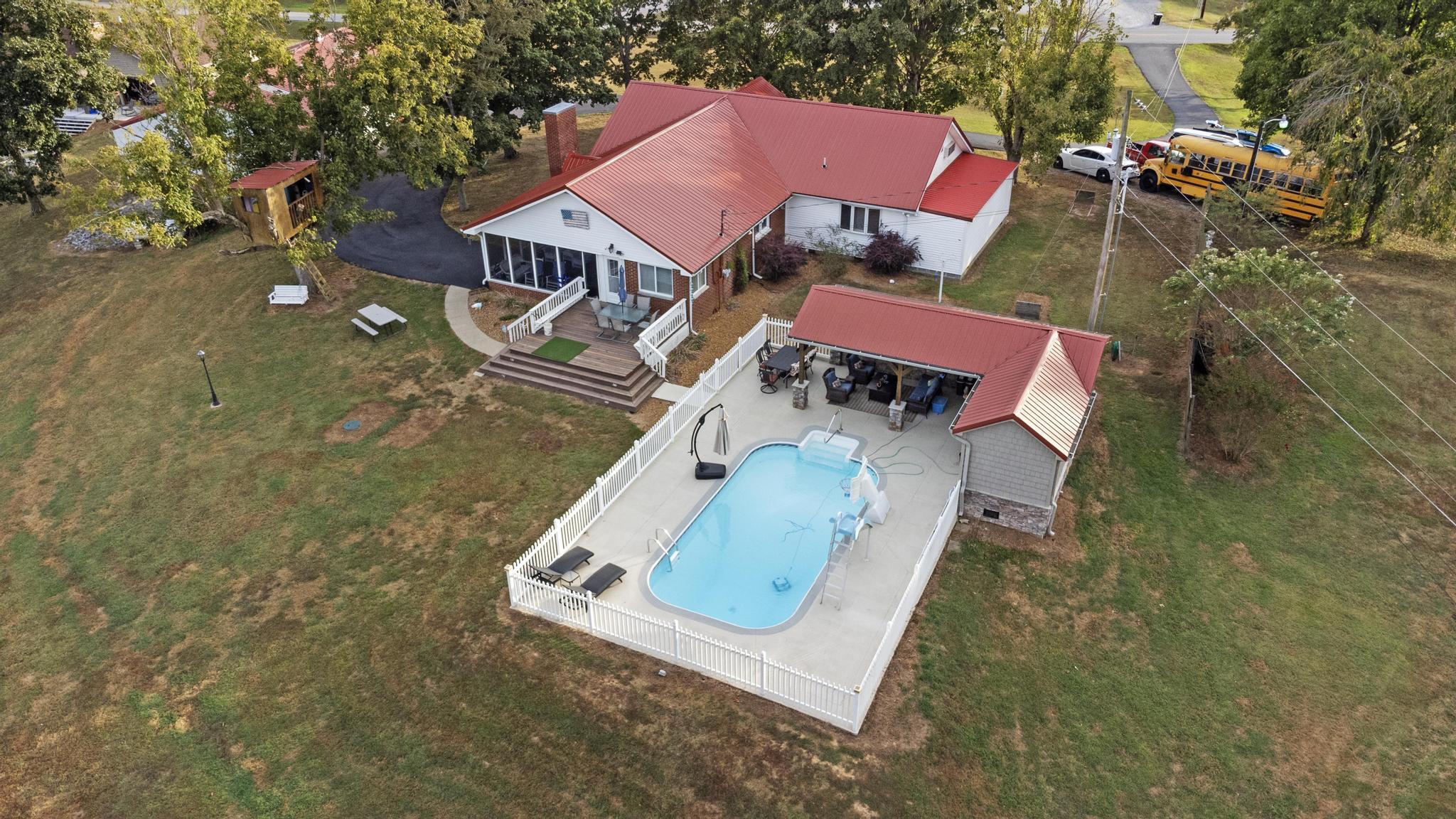 49 Aubry Lane Property Photo 29