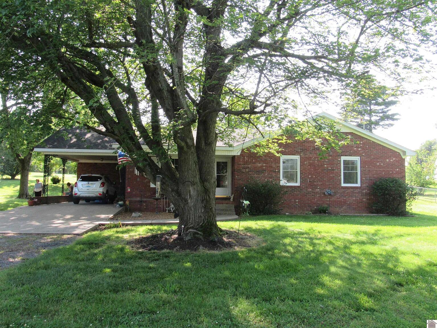 49 Shelby Drive Property Photo 1