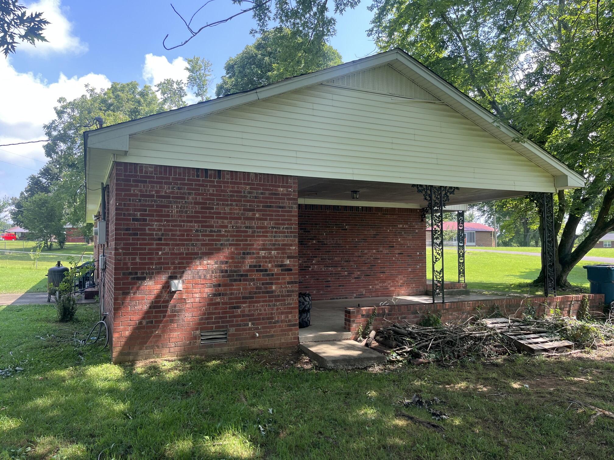 49 Shelby Drive Property Photo 4