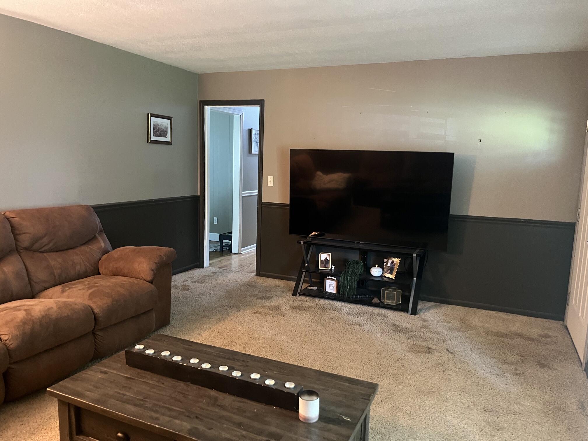 49 Shelby Drive Property Photo 6
