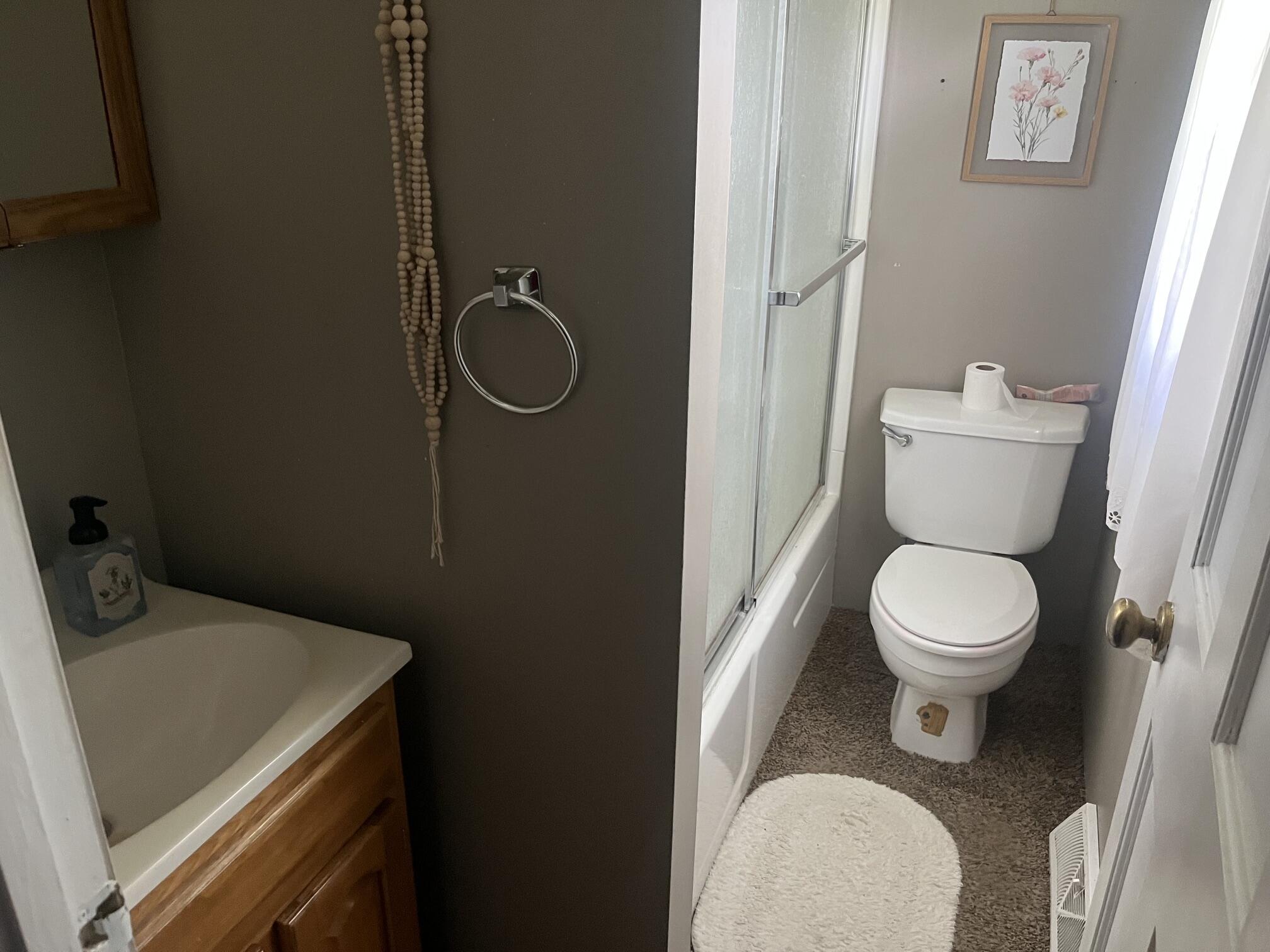 49 Shelby Drive Property Photo 13