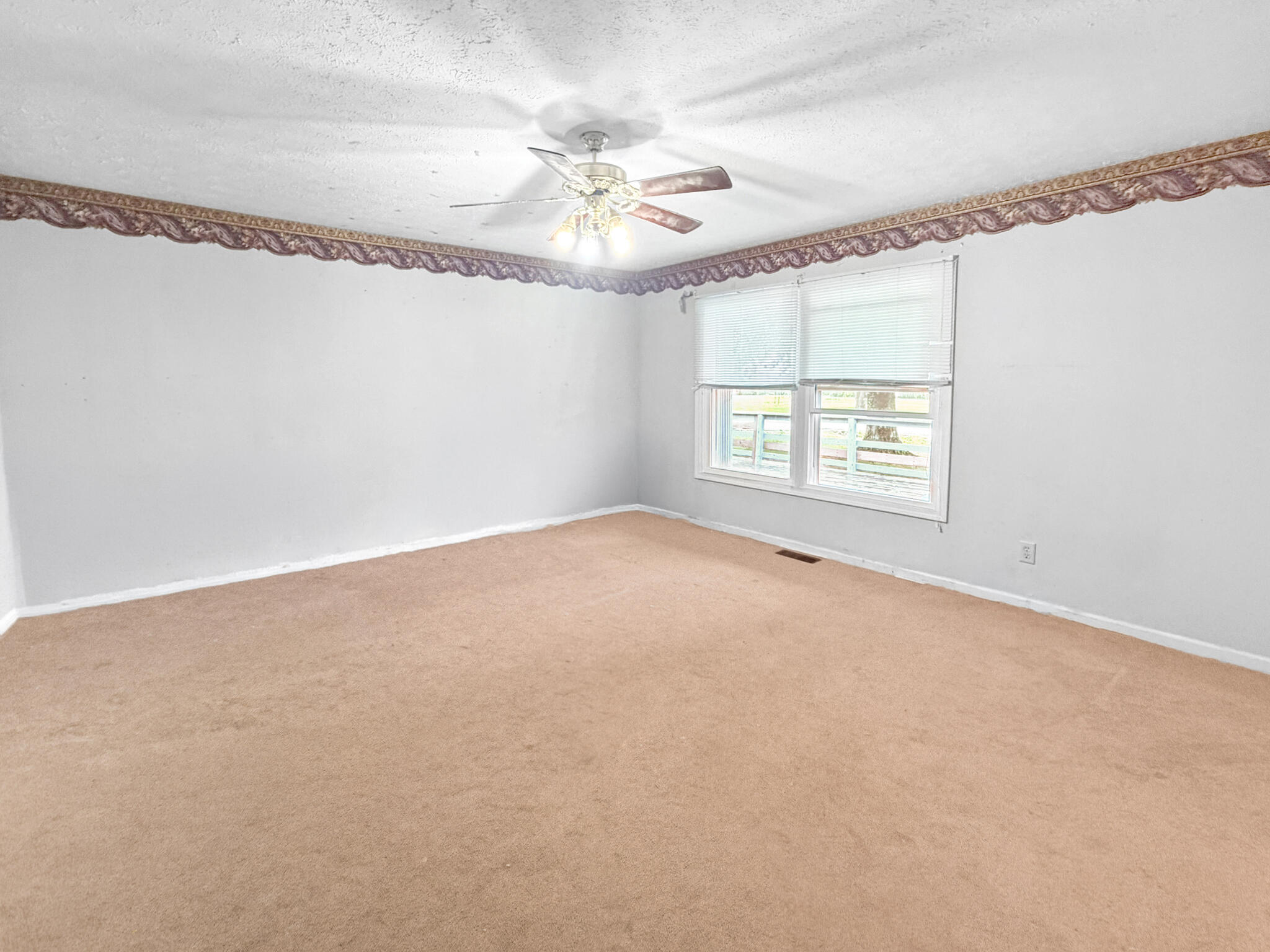 3655 Kelley Road Property Photo 3