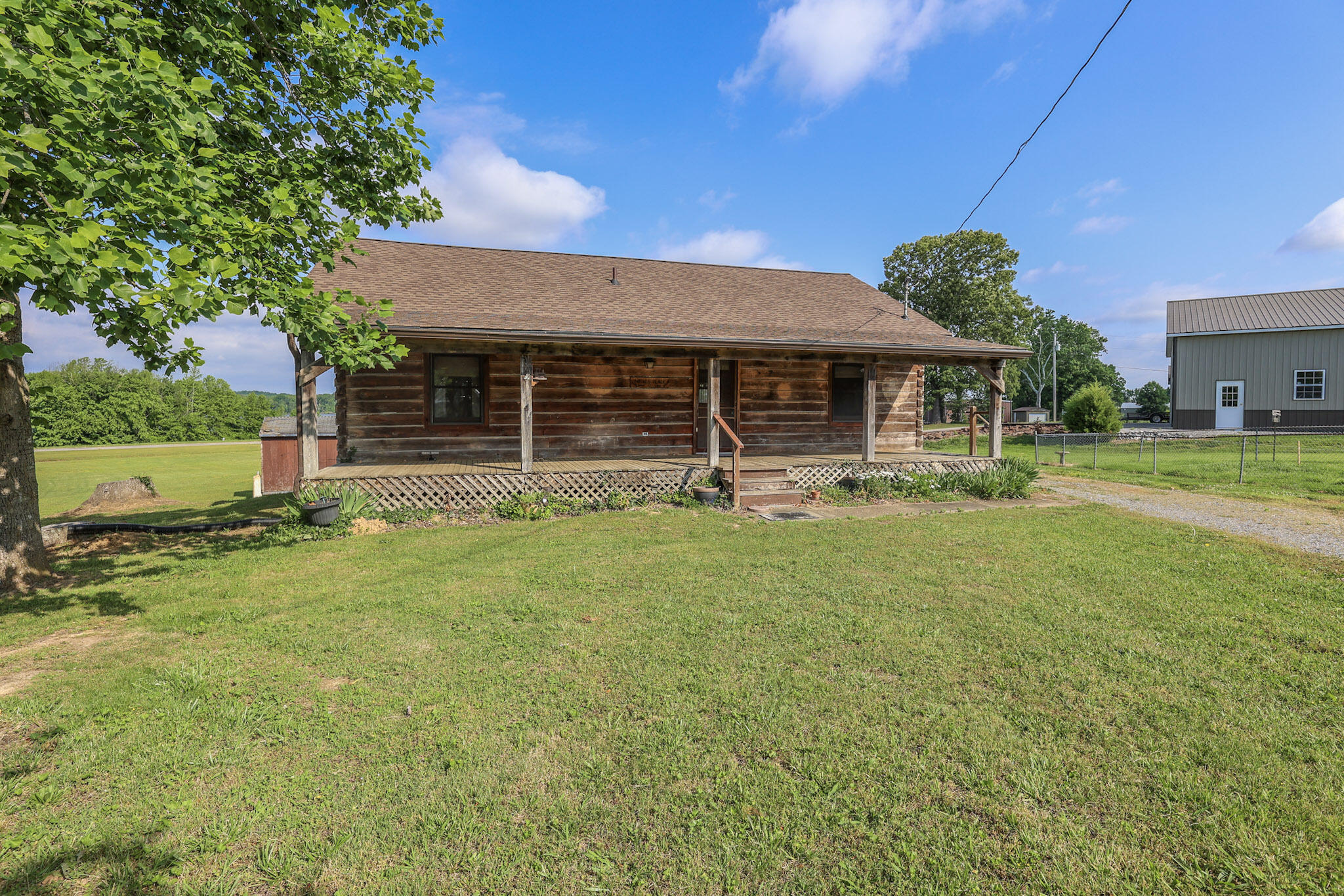 32 Palasades Lane Property Photo 2
