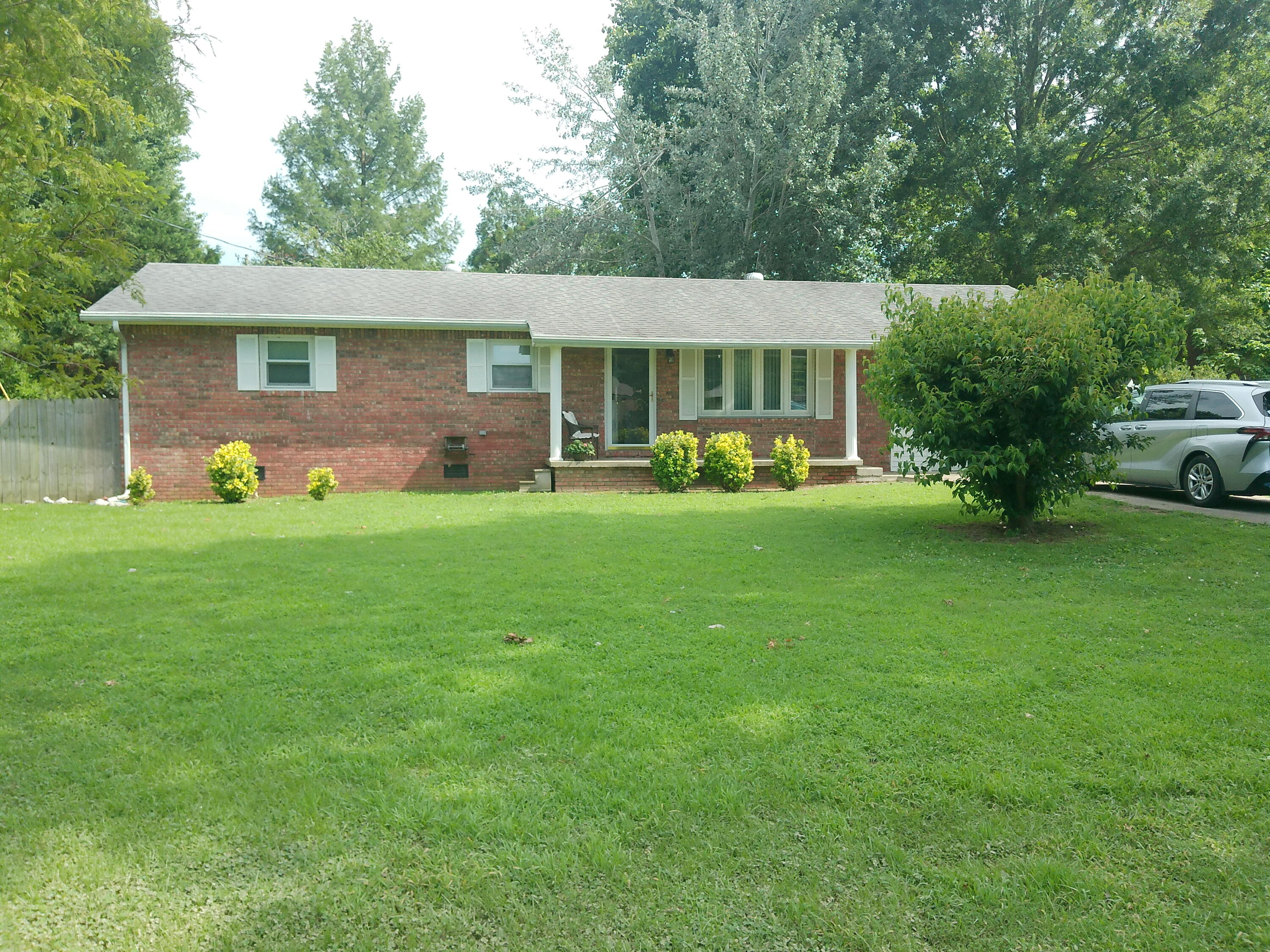 444 Cindy Drive Property Photo 1