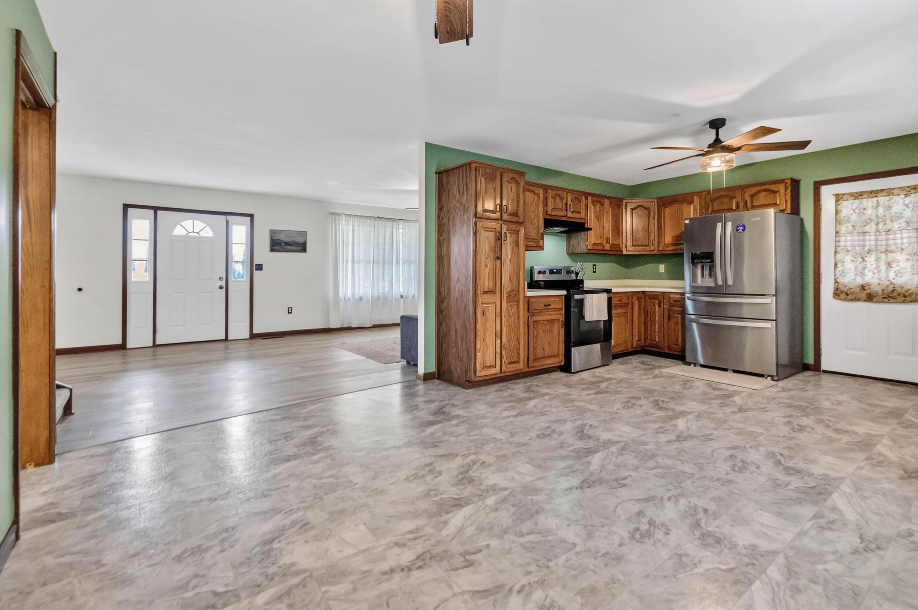 986 Tennessee Ridge Road Property Photo 19