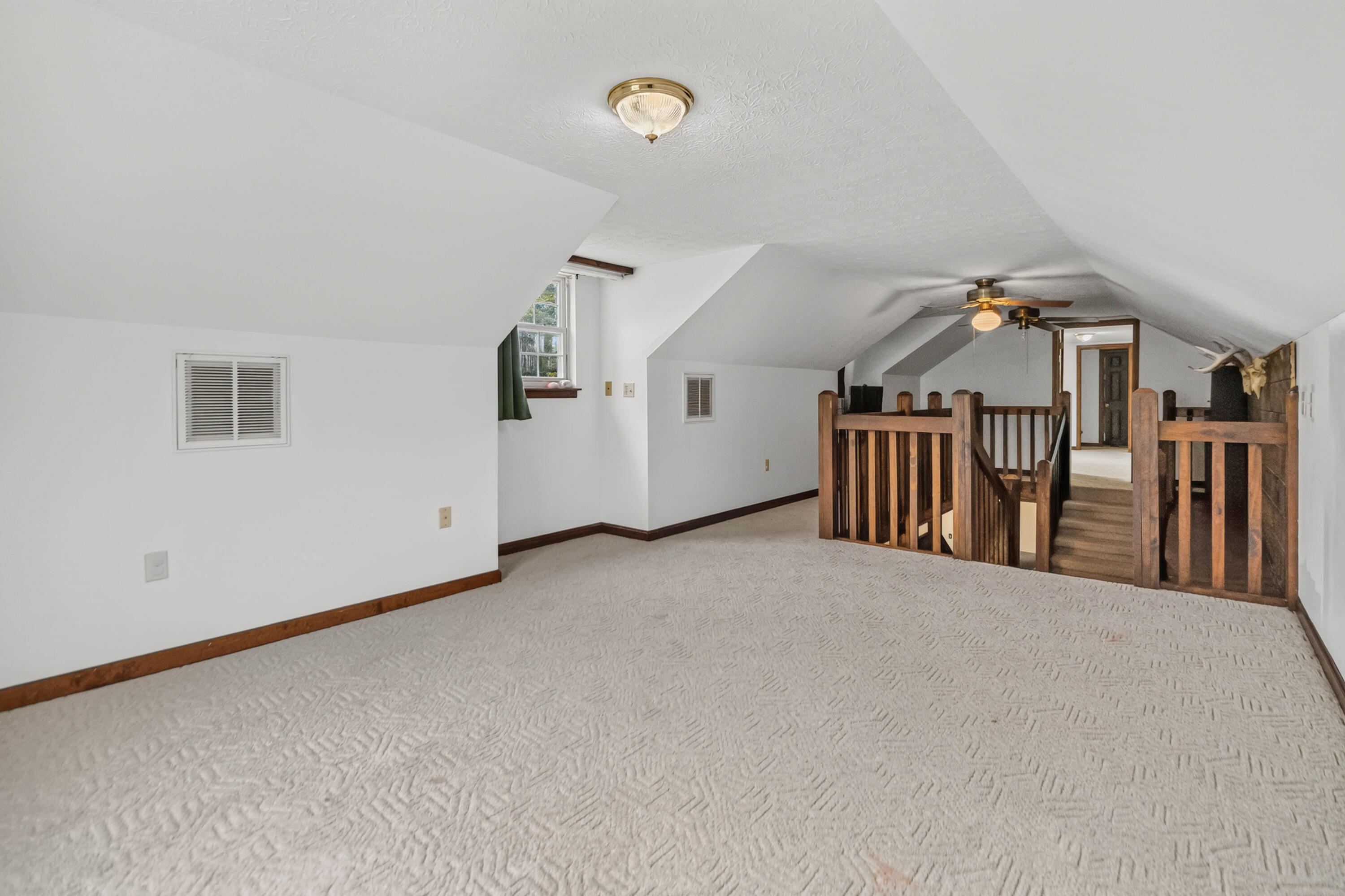 986 Tennessee Ridge Road Property Photo 37