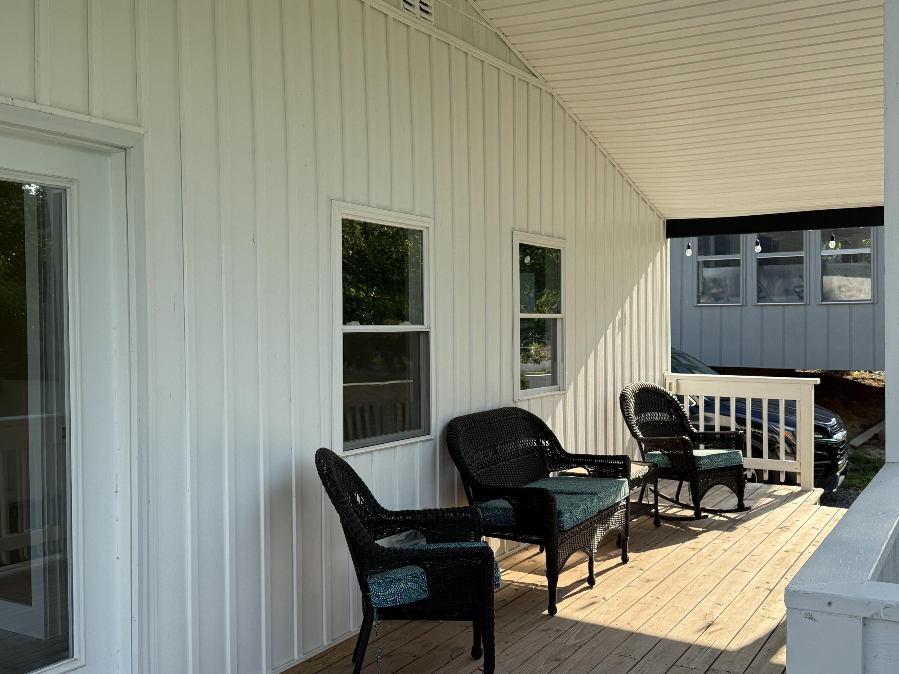 65 Enterprise Lane Property Photo 8