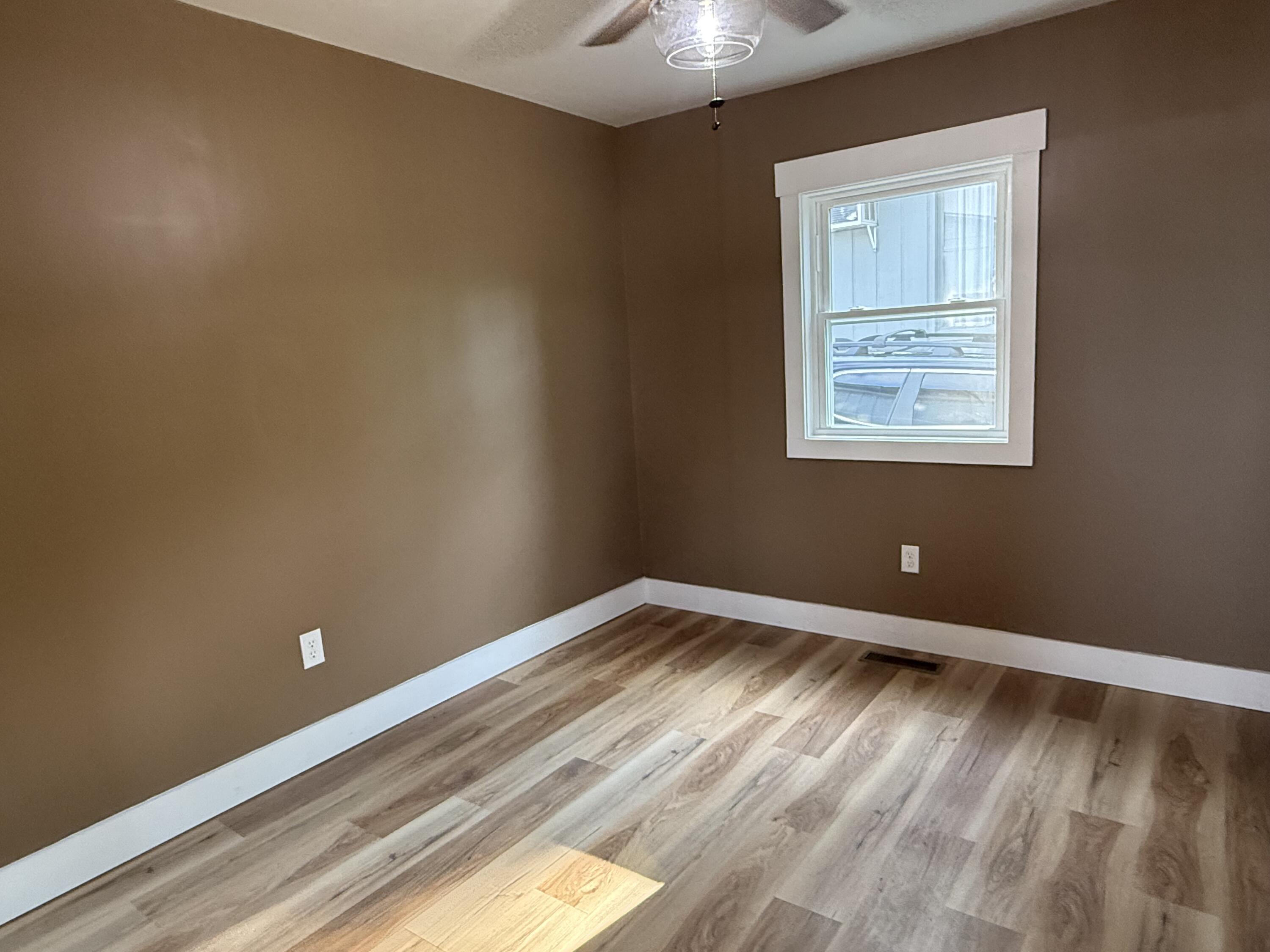65 Enterprise Lane Property Photo 15