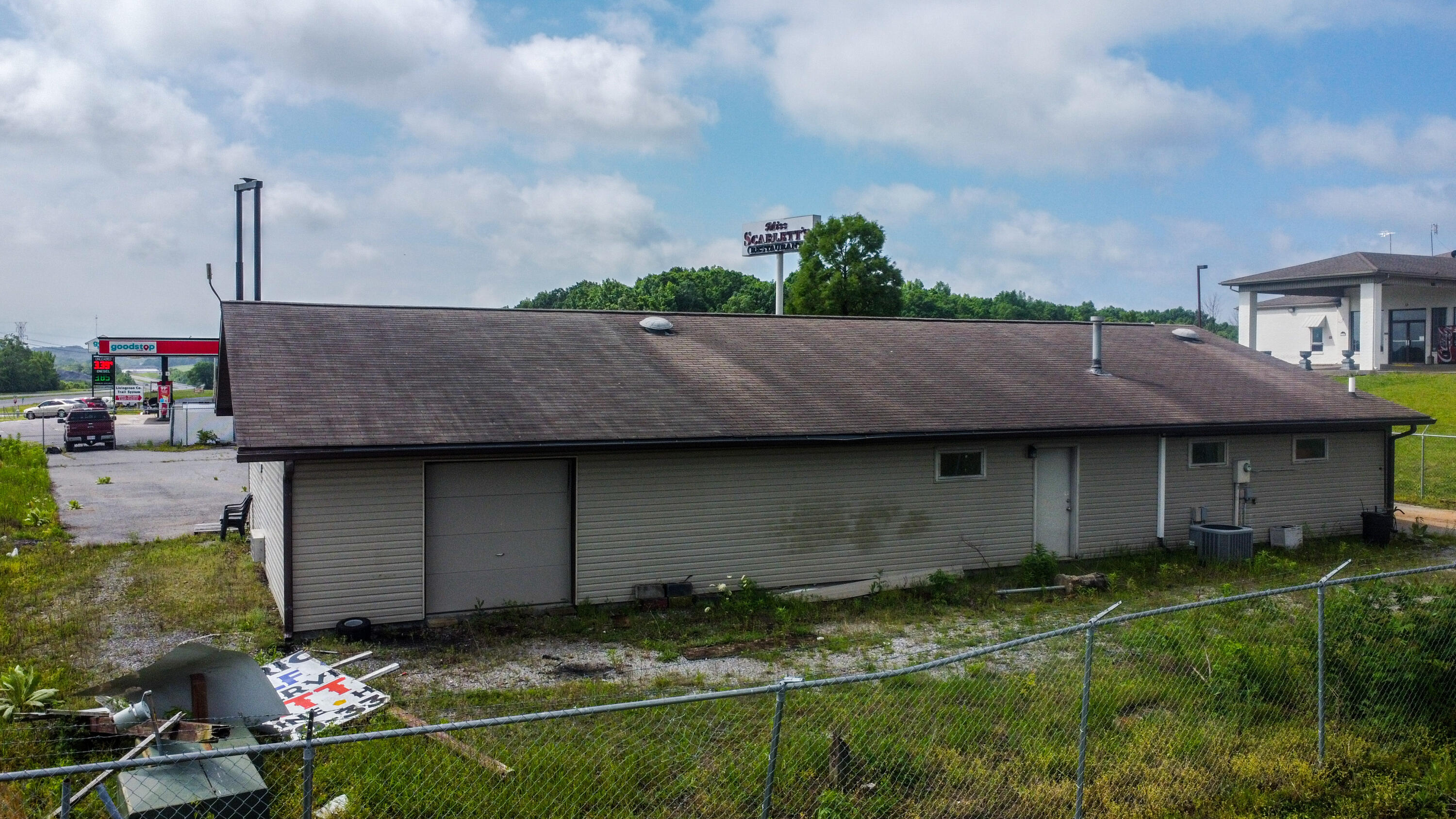 721 Complex Drive Property Photo 41