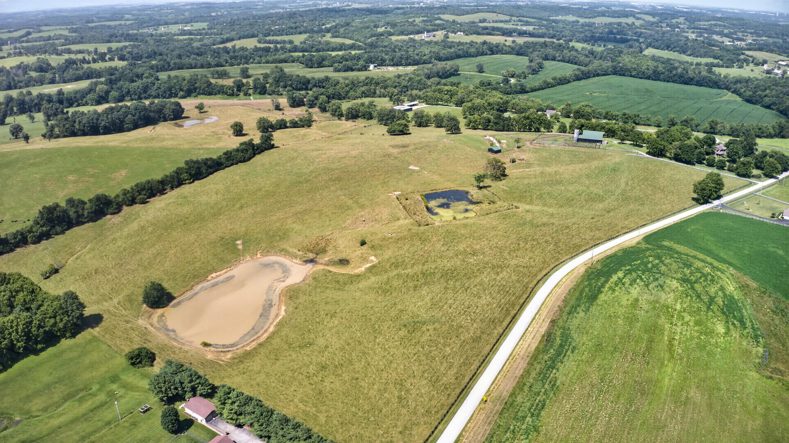 5845 Ky Highway 590 (c) Property Photo 8