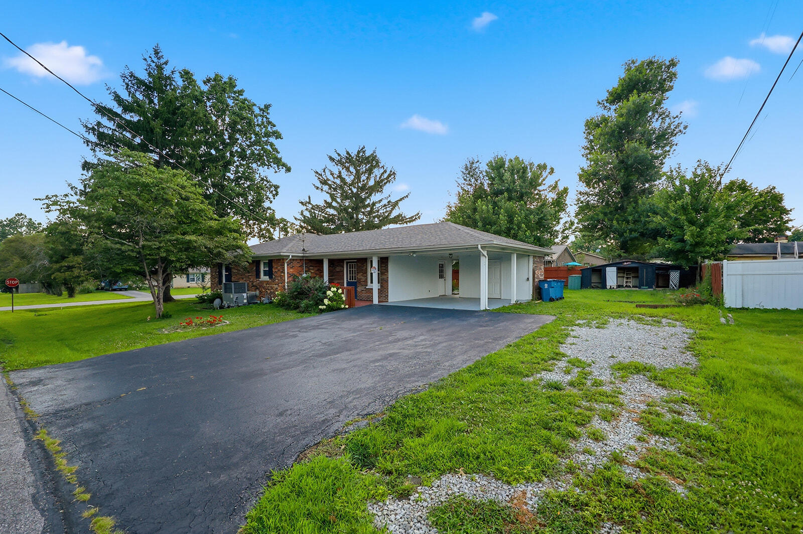 321 Sunset Drive Property Photo 47