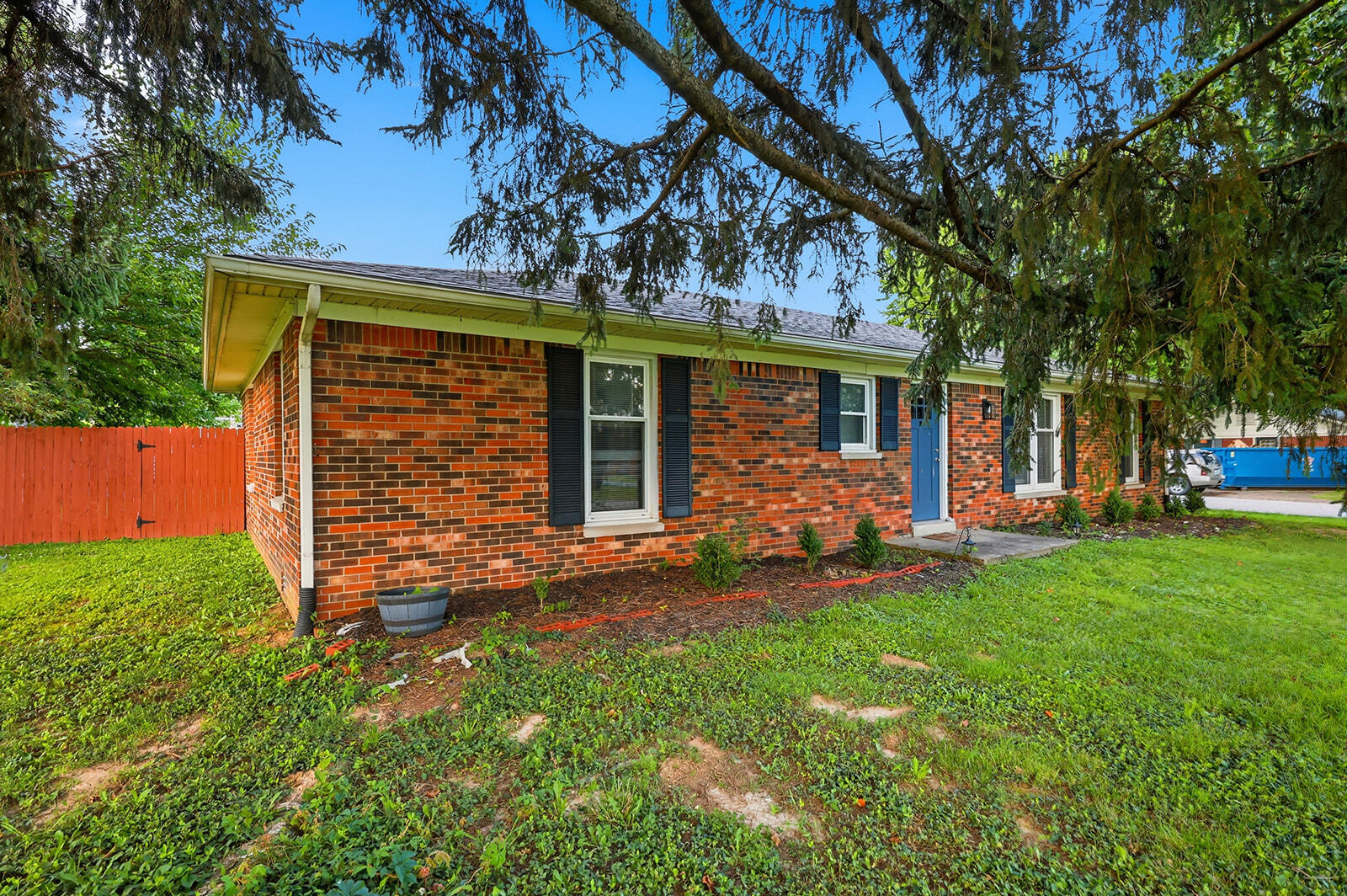 321 Sunset Drive Property Photo 54