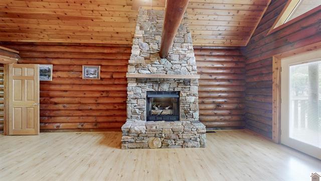 88 Lynnhurst Drive Property Photo 6