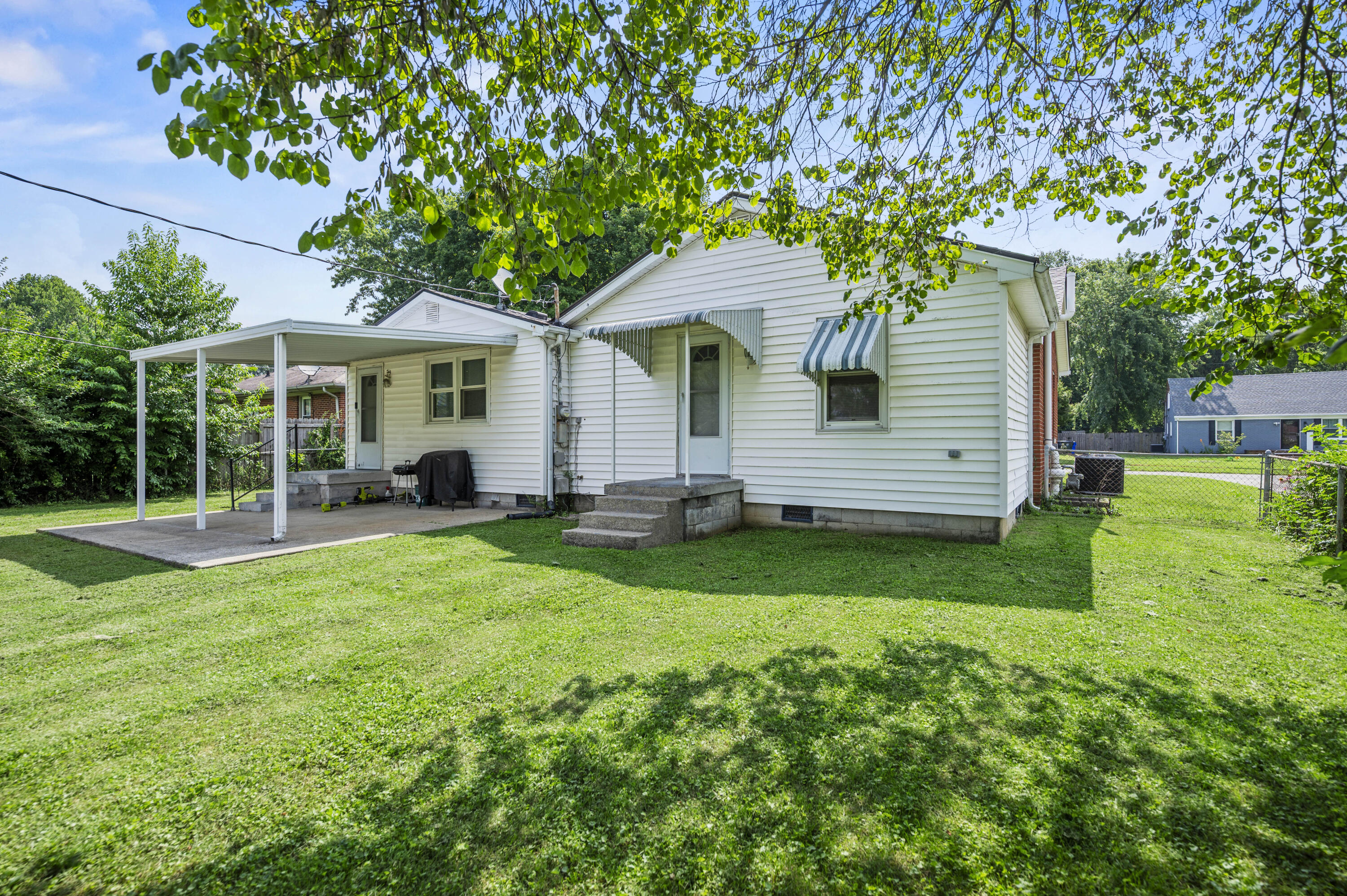1809 Yorktown Road Property Photo 6