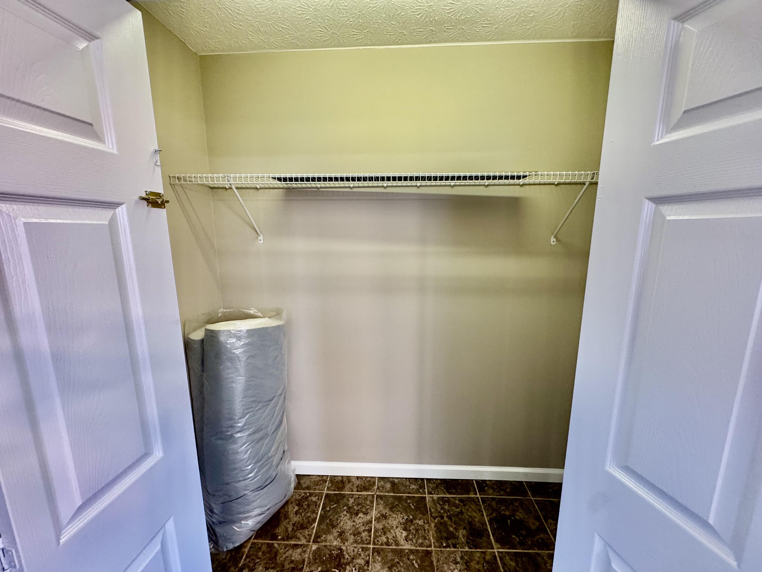 509 Hillview Drive Property Photo 10