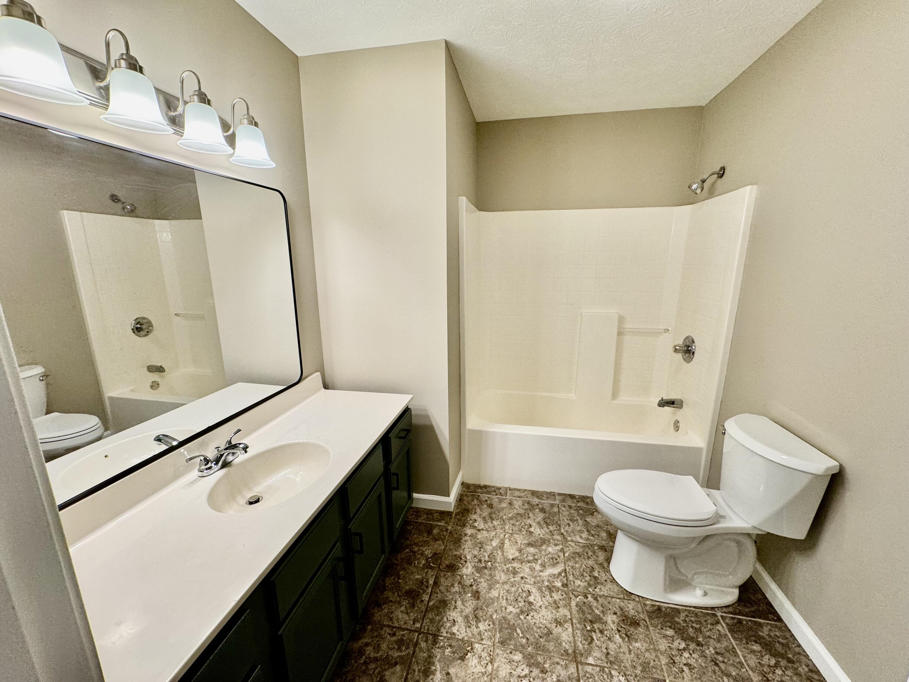 509 Hillview Drive Property Photo 14