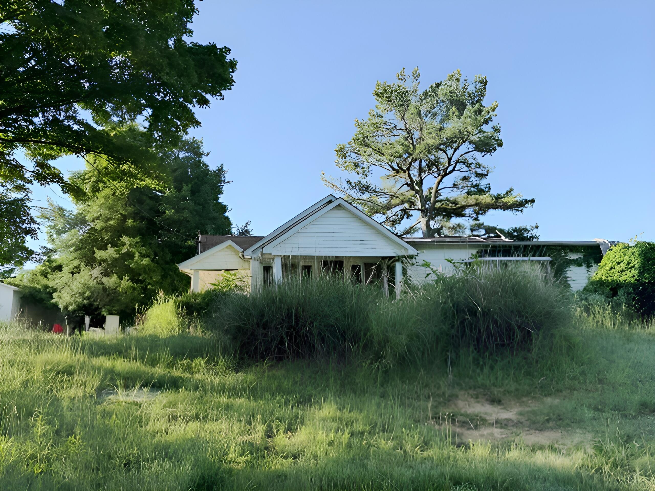571 Ayers Lane Property Photo 1