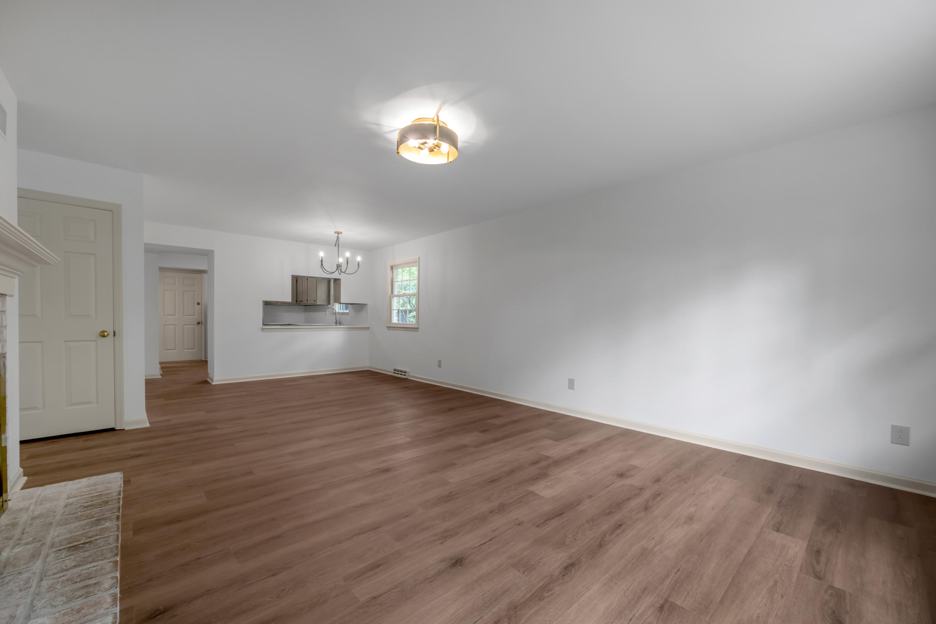 924 Chinoe Road Property Photo 25