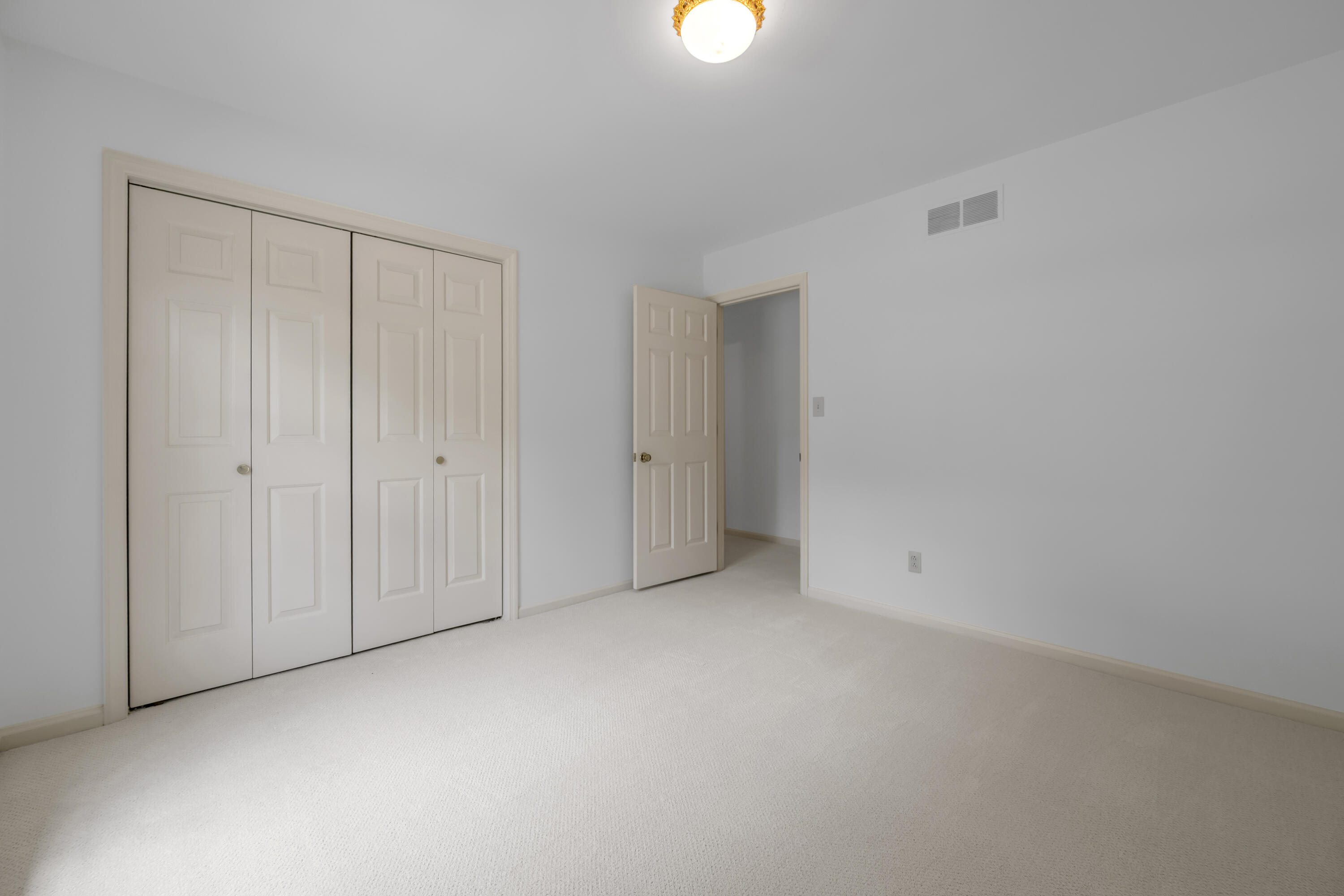924 Chinoe Road Property Photo 37