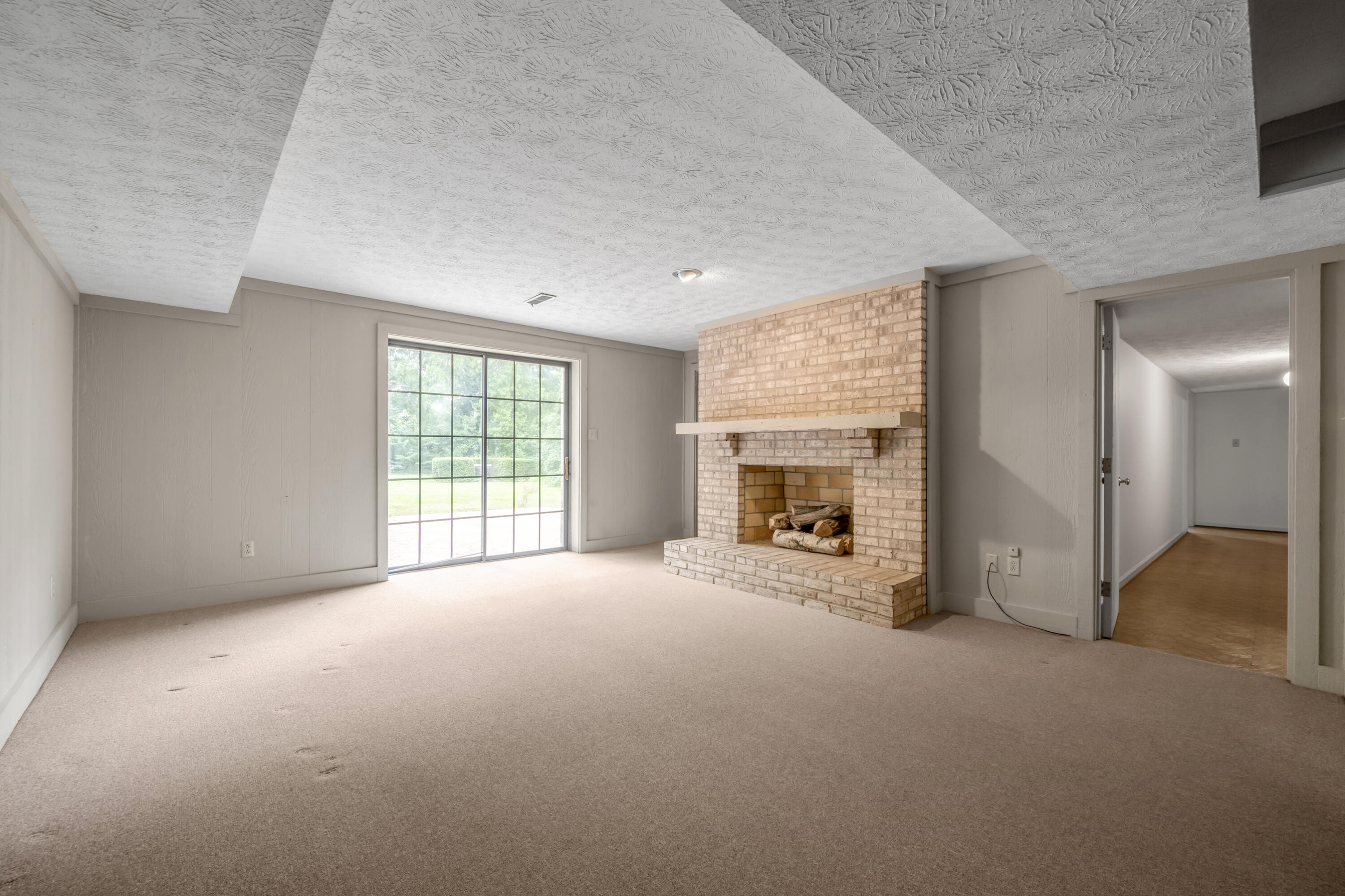 924 Chinoe Road Property Photo 48