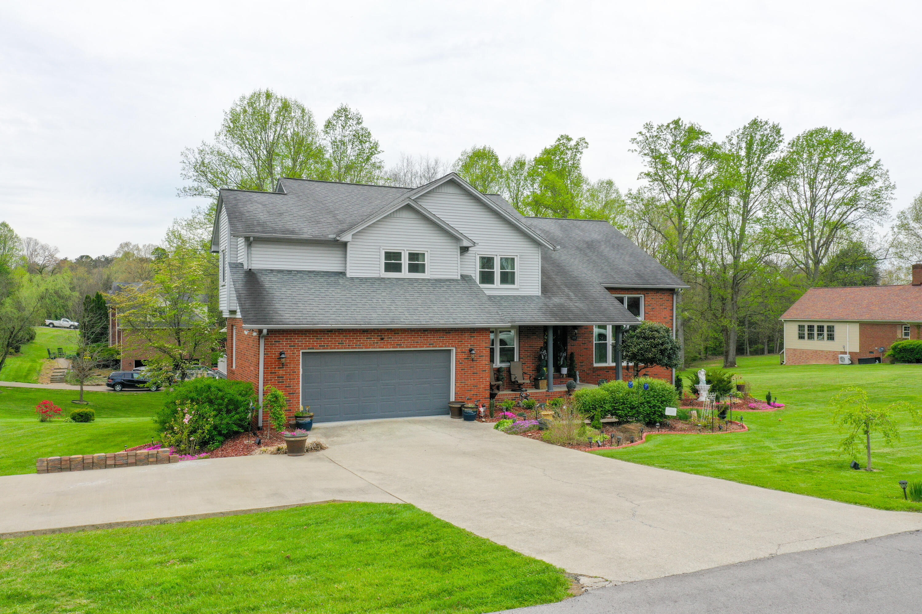 1901 Mallard Drive Property Photo 1