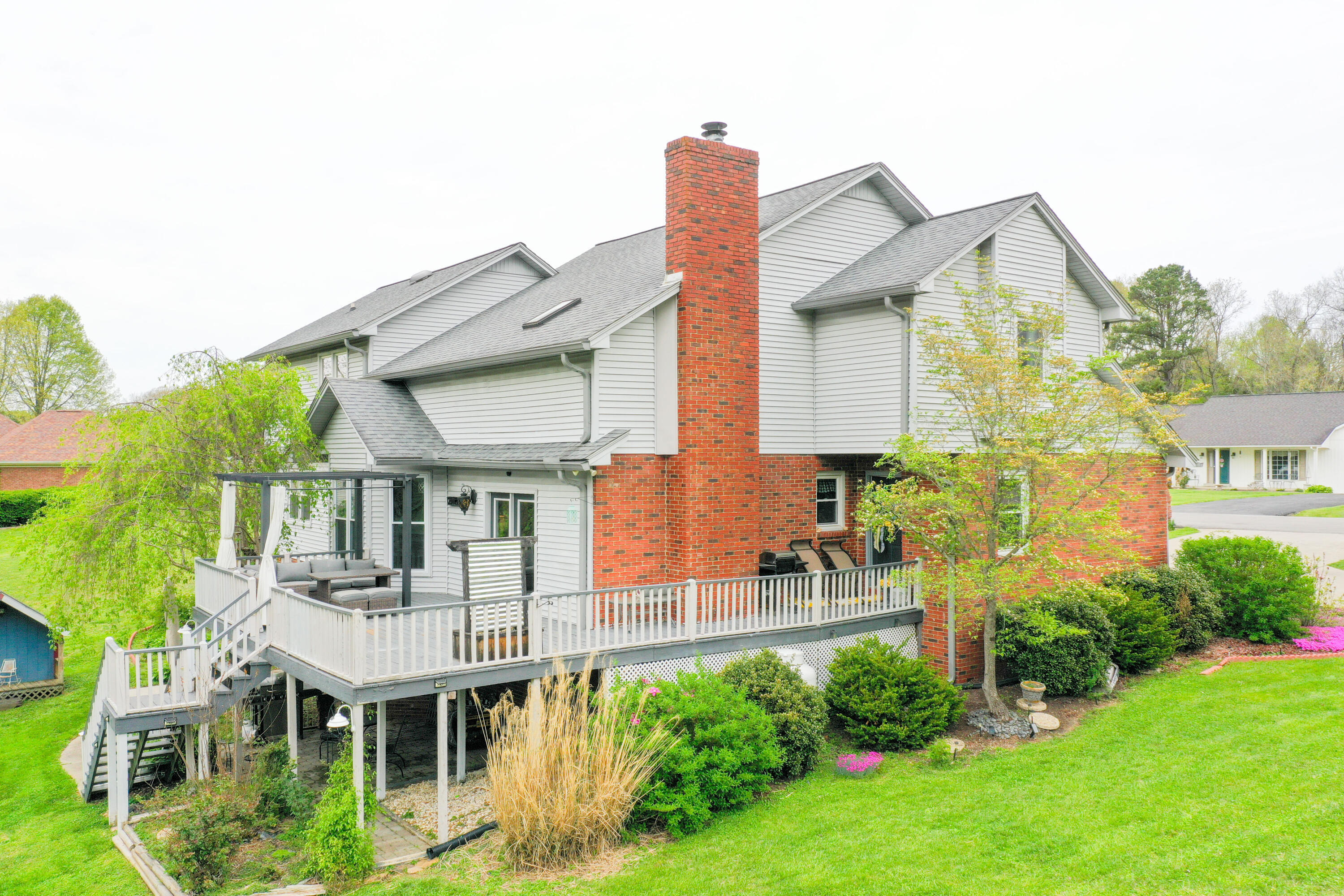1901 Mallard Drive Property Photo 3