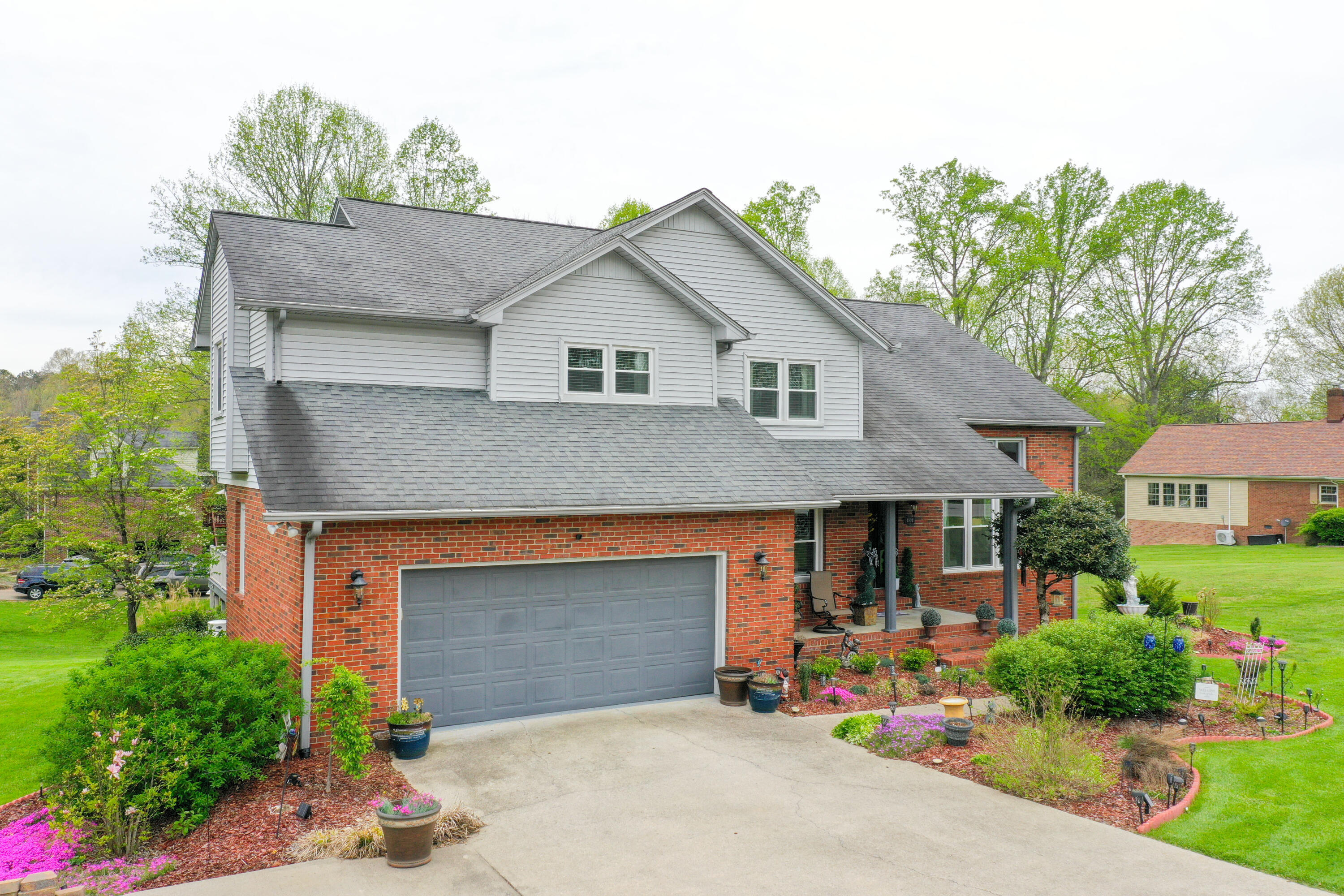 1901 Mallard Drive Property Photo 8
