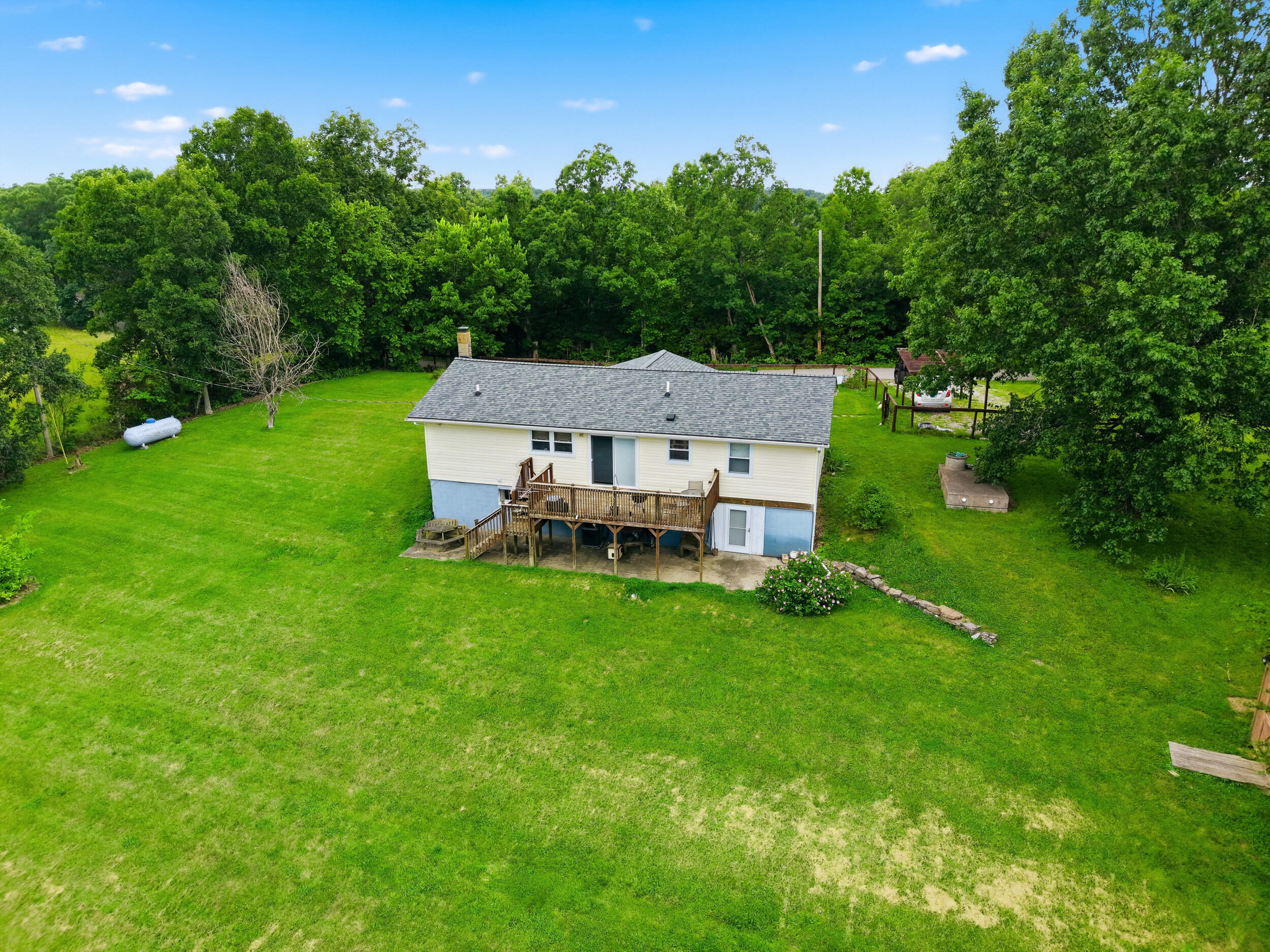 490 Marshall Pike Property Photo 49