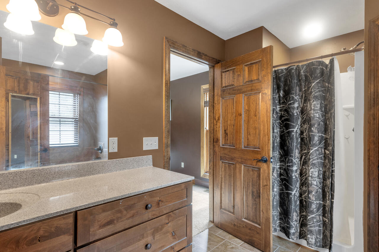 408 Holt Road Property Photo 19