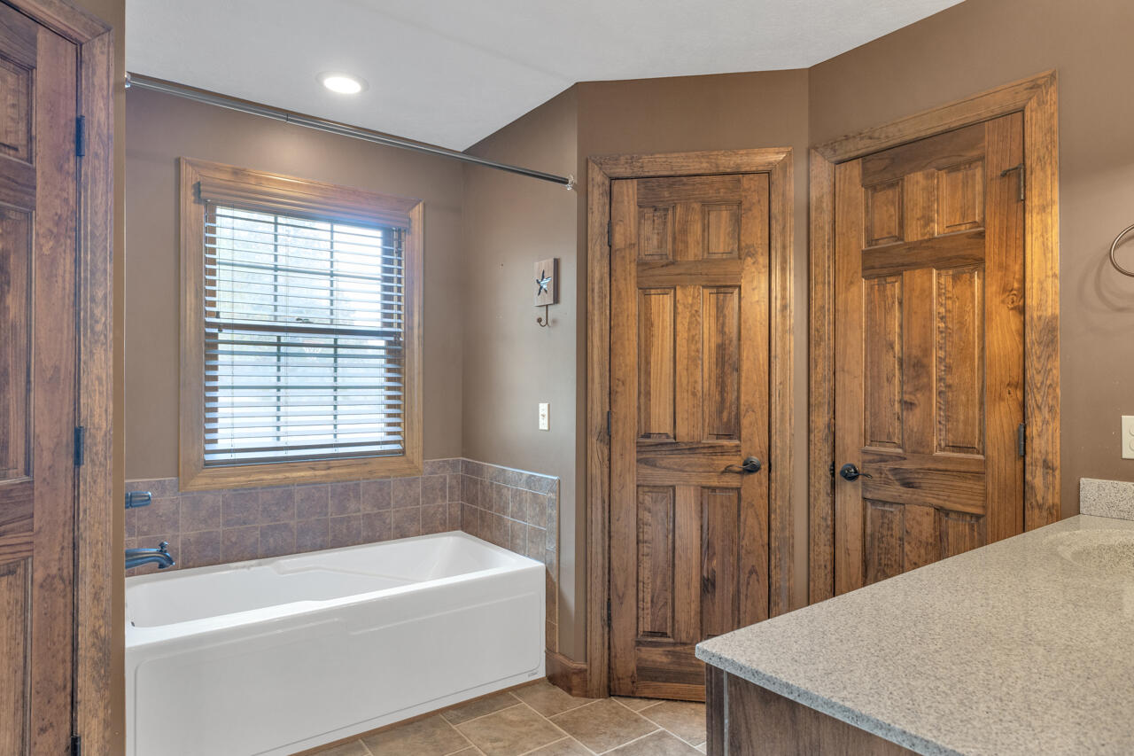 408 Holt Road Property Photo 20