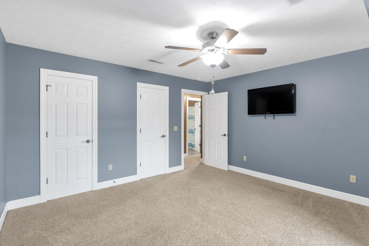 408 Holt Road Property Photo 26