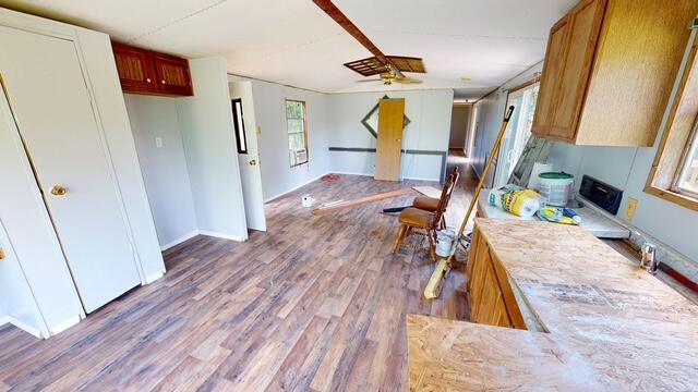 16451 E State Highway 70 Property Photo 5