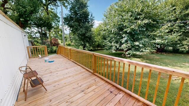 16451 E State Highway 70 Property Photo 11
