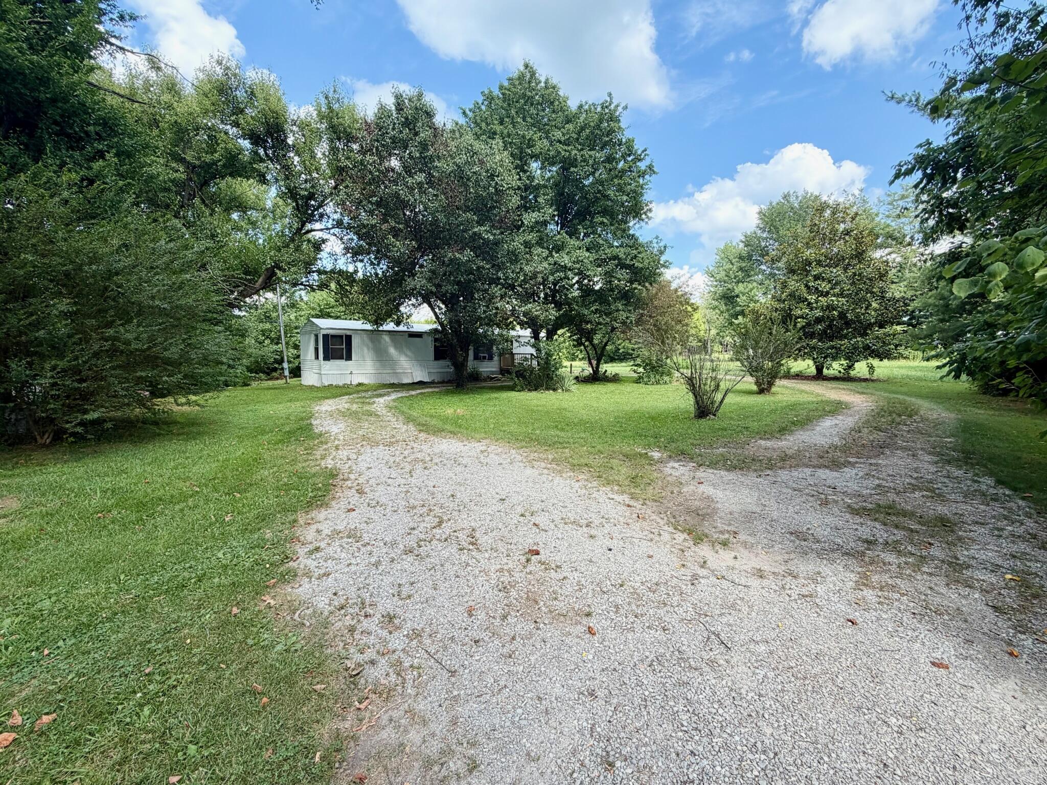 16451 E State Highway 70 Property Photo 17