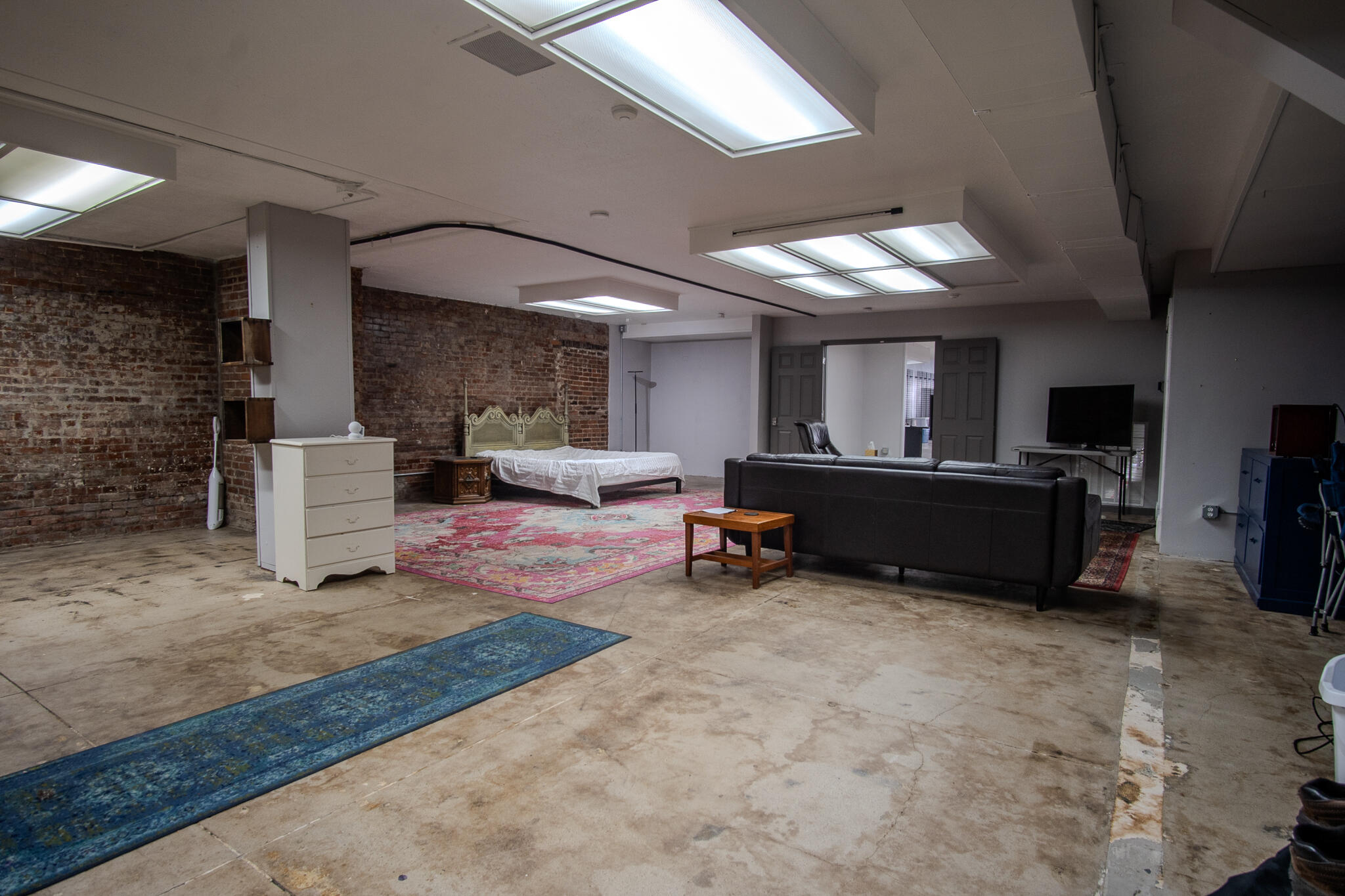 420 Broadway Street Property Photo 23